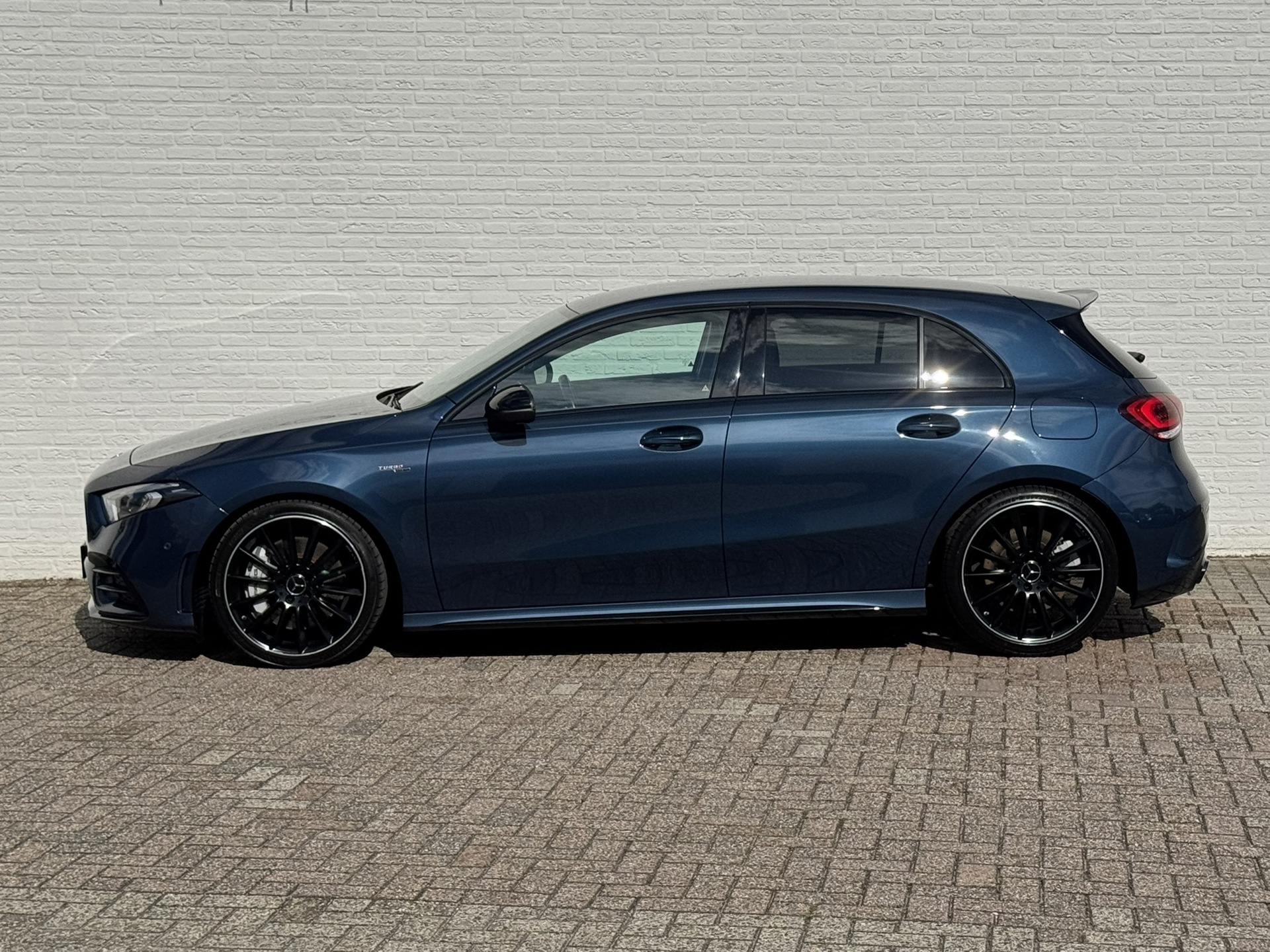 Foto van Mercedes-Benz AMG A 35