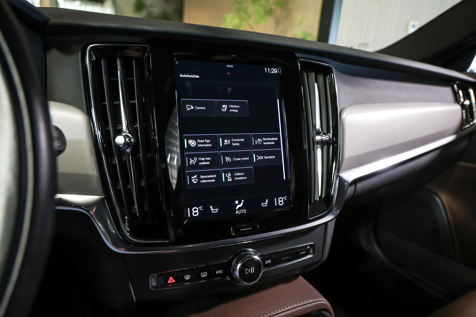 Foto van Volvo V90