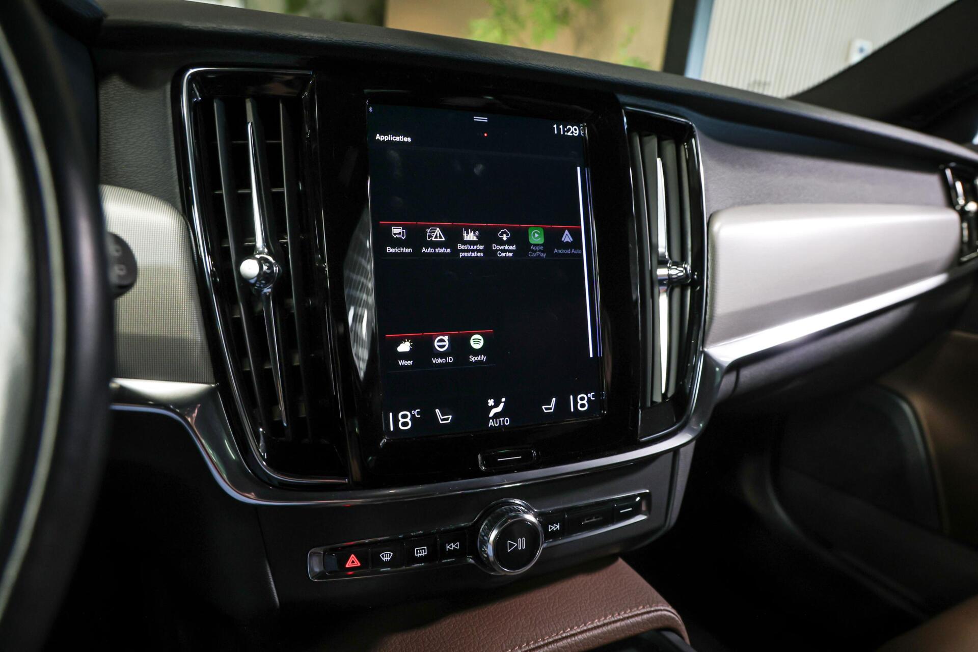Foto van Volvo V90