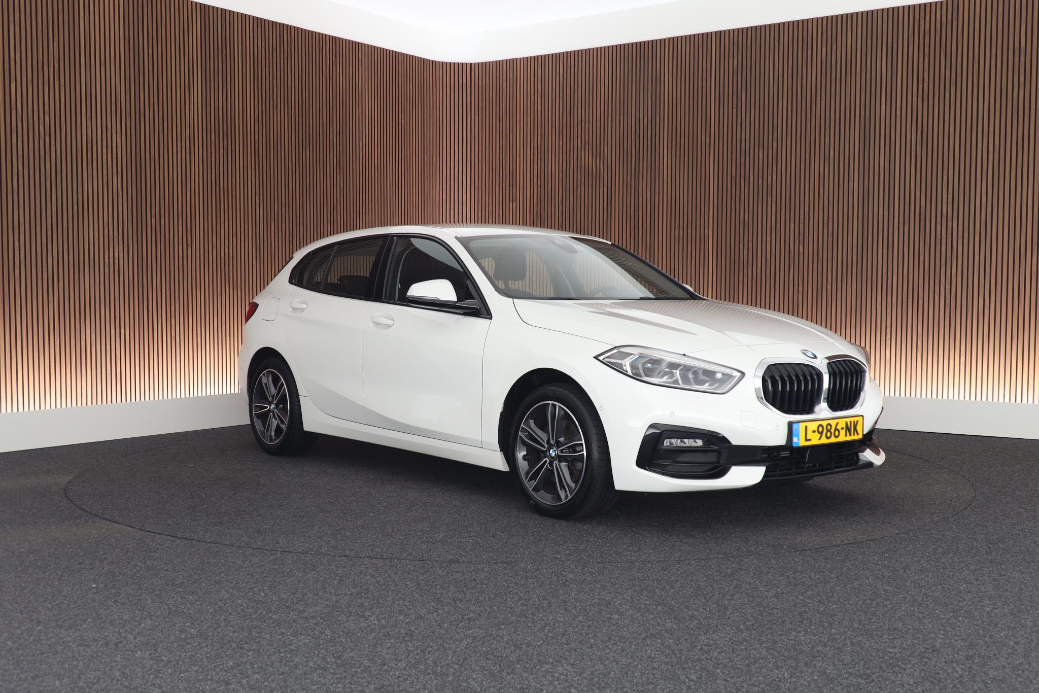 Foto van BMW 118i