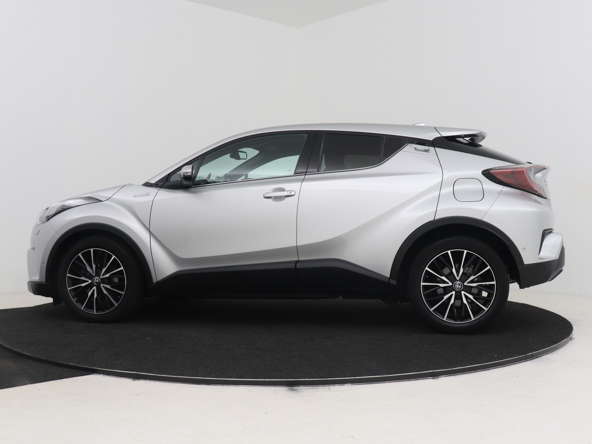 Foto van Toyota Toyota C-hr