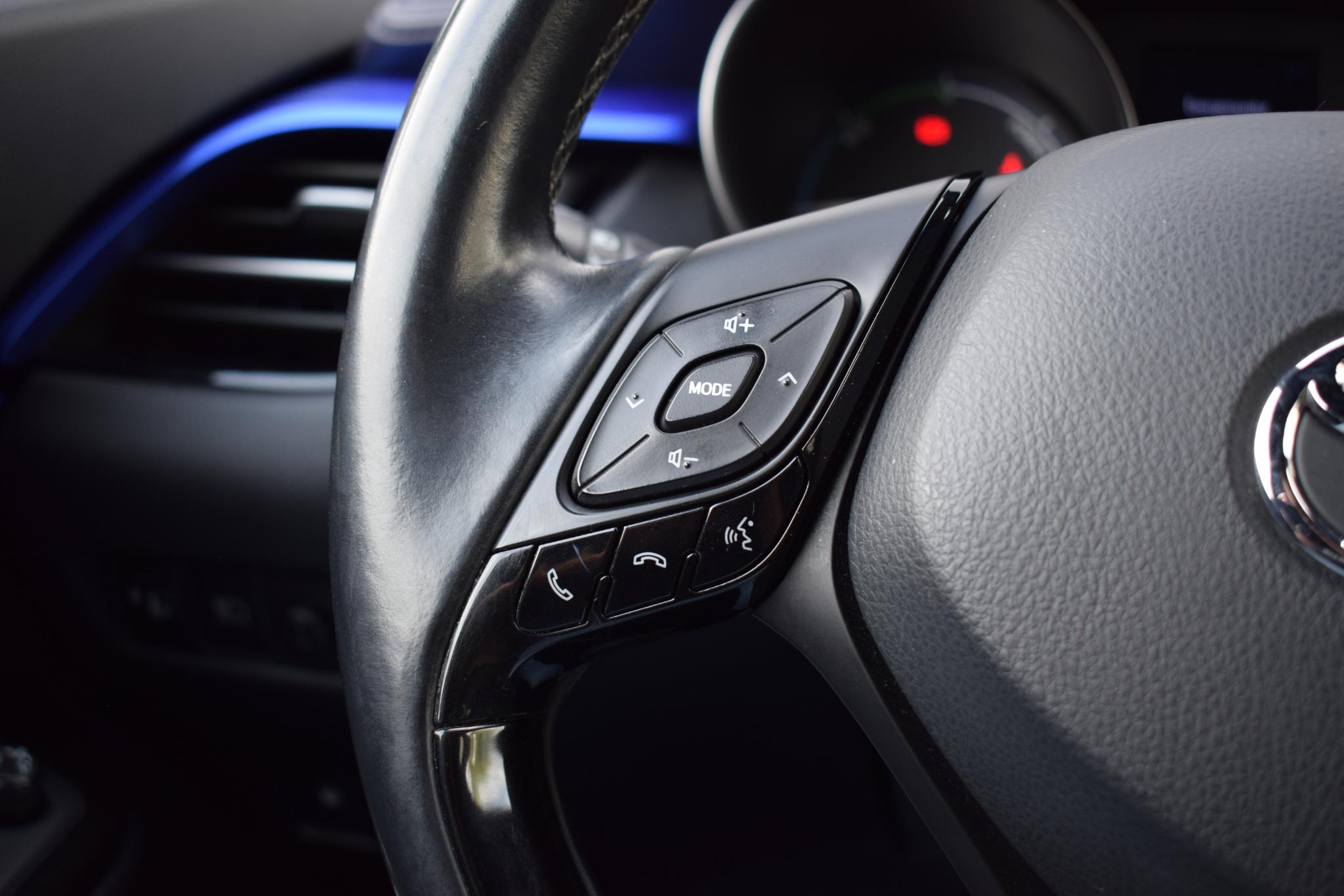 Foto van Toyota Toyota C-hr