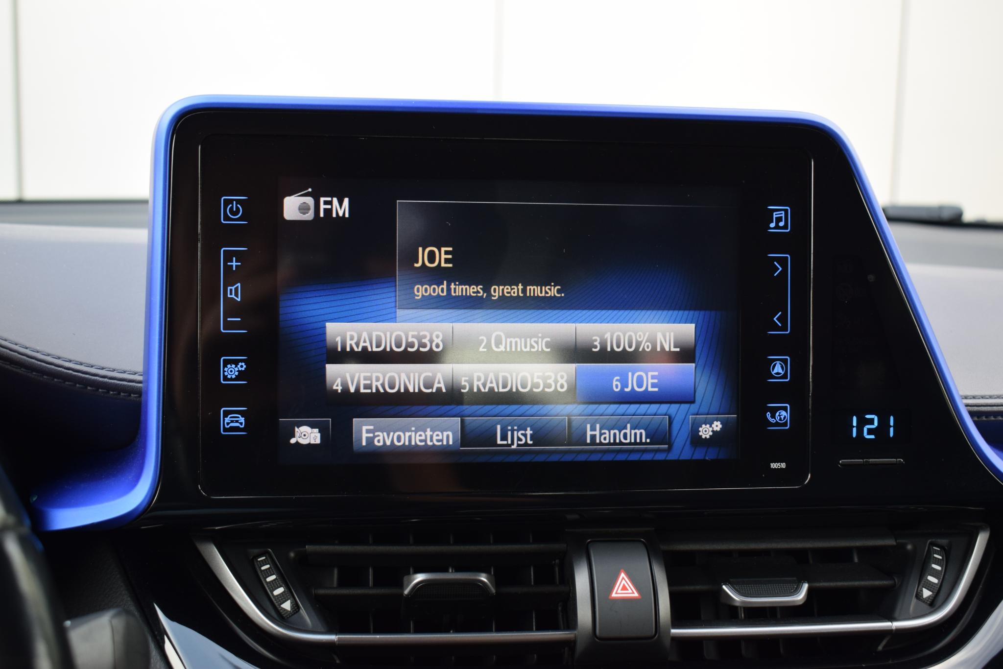 Foto van Toyota Toyota C-hr