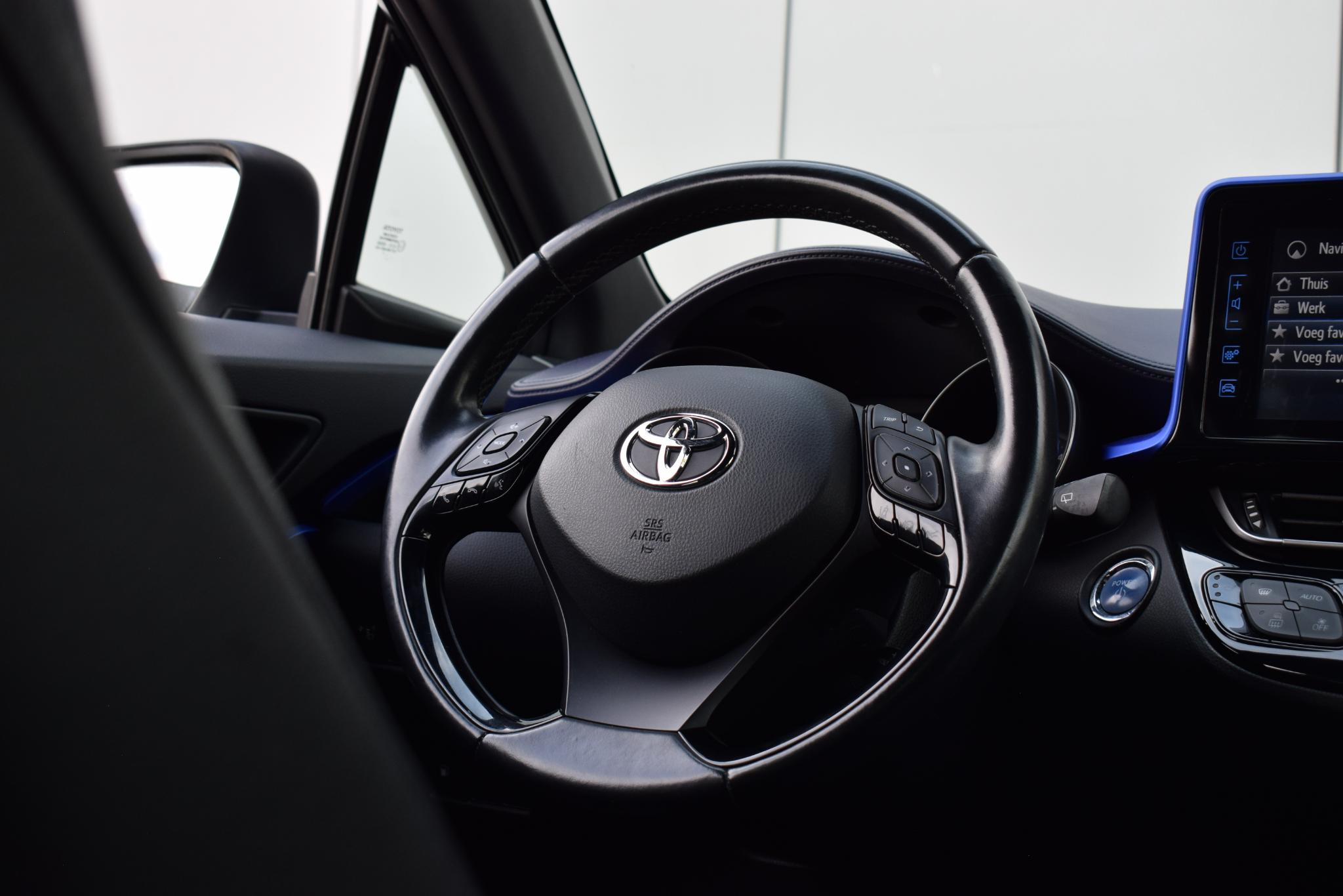 Foto van Toyota Toyota C-hr