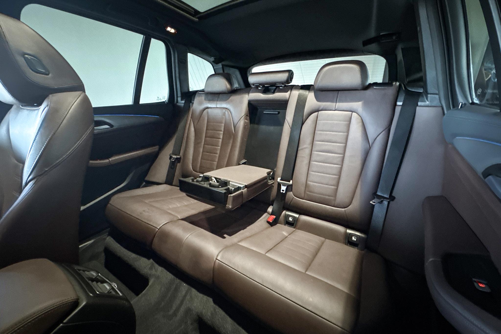 Foto van BMW Ix3