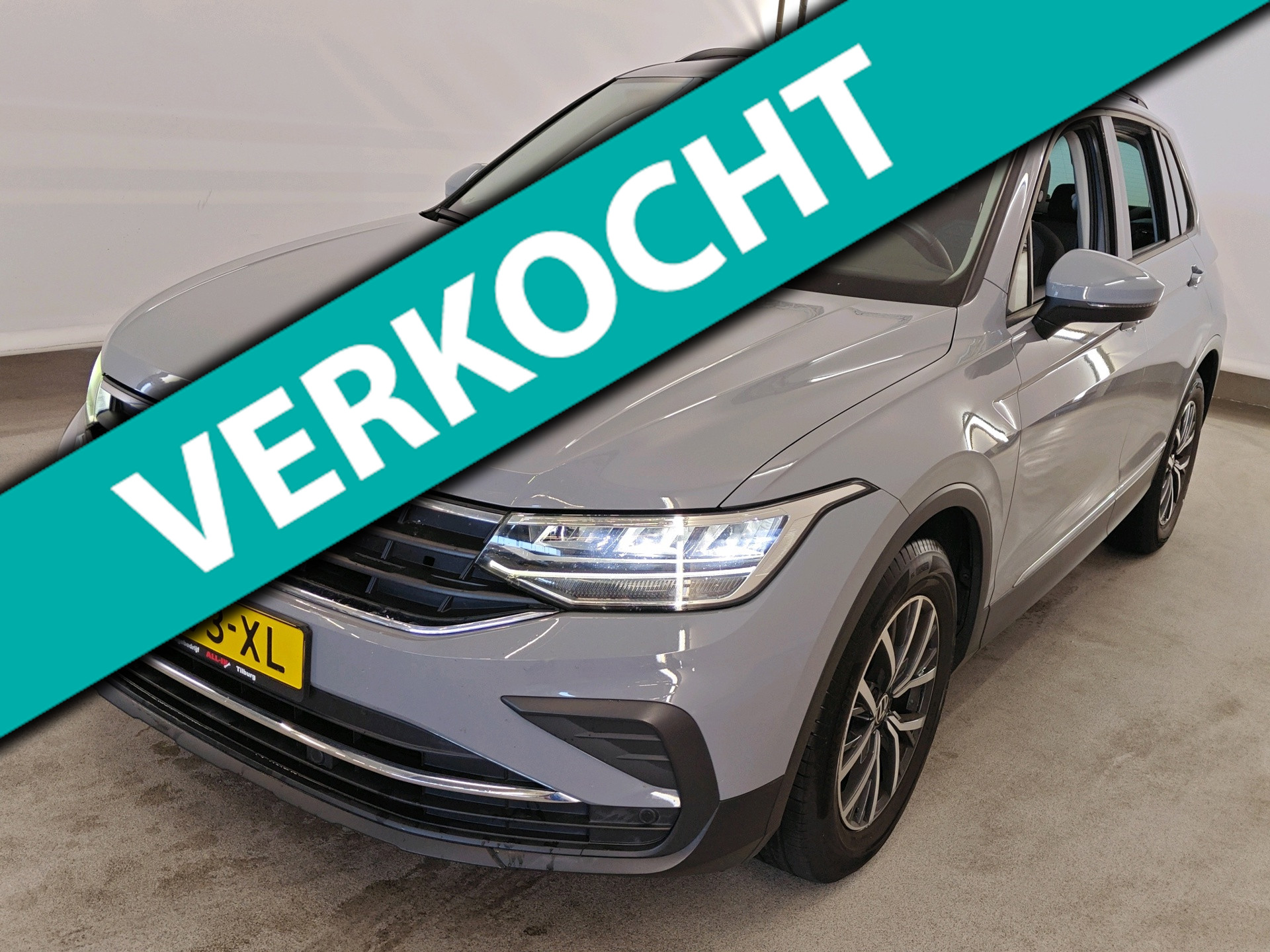 Volkswagen Tiguan 1.5 TSI 131pk Life | Executive | Trekhaak | Camera | Digital Cockpit | Spiegelpakket | Elek. Achterklep | PDC | 2022 - voorkant