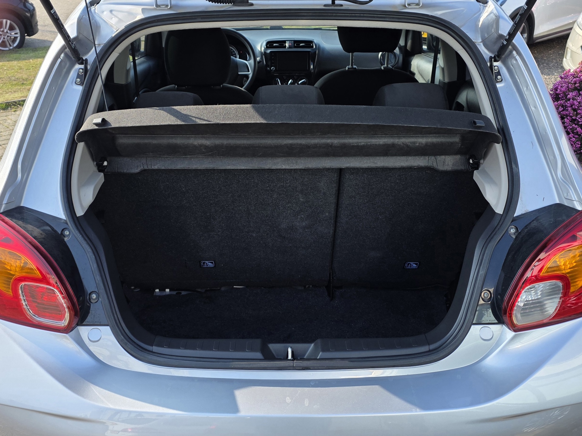 Foto van Mitsubishi Space Star