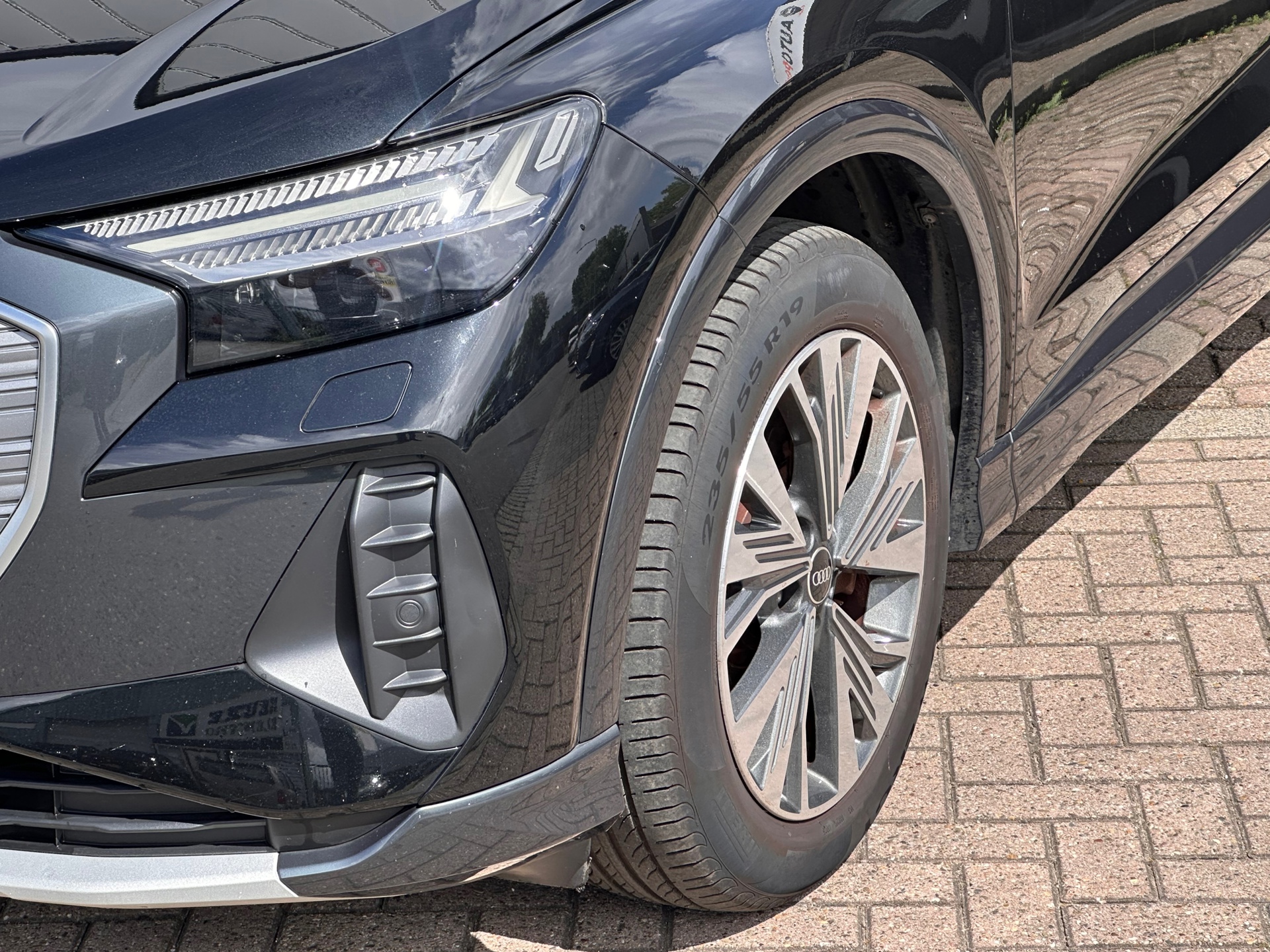 Foto van Audi Q4 40 E-tron