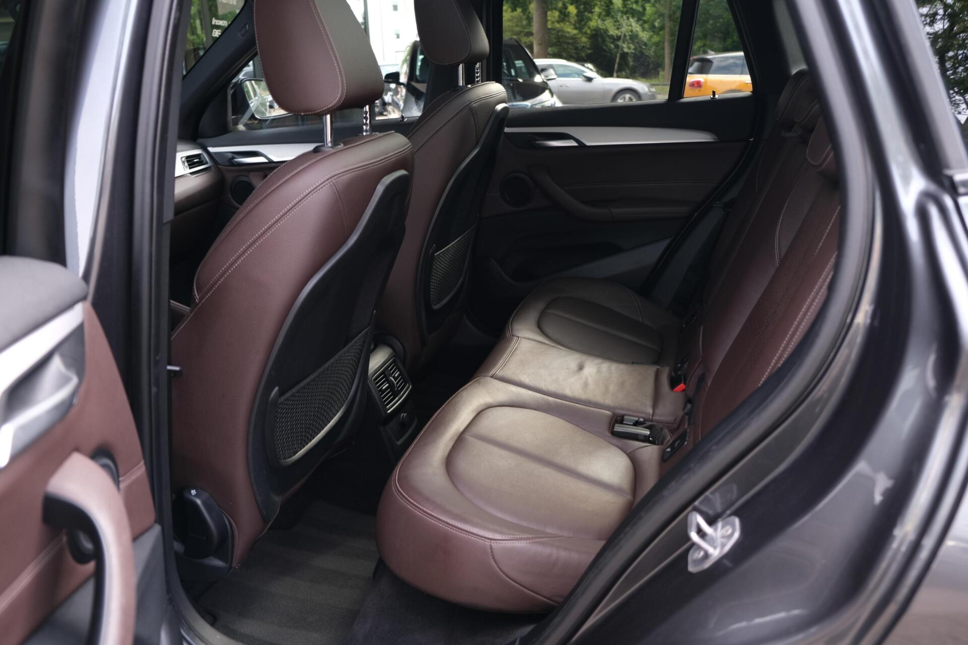 Foto van BMW X1 Sdrive20i