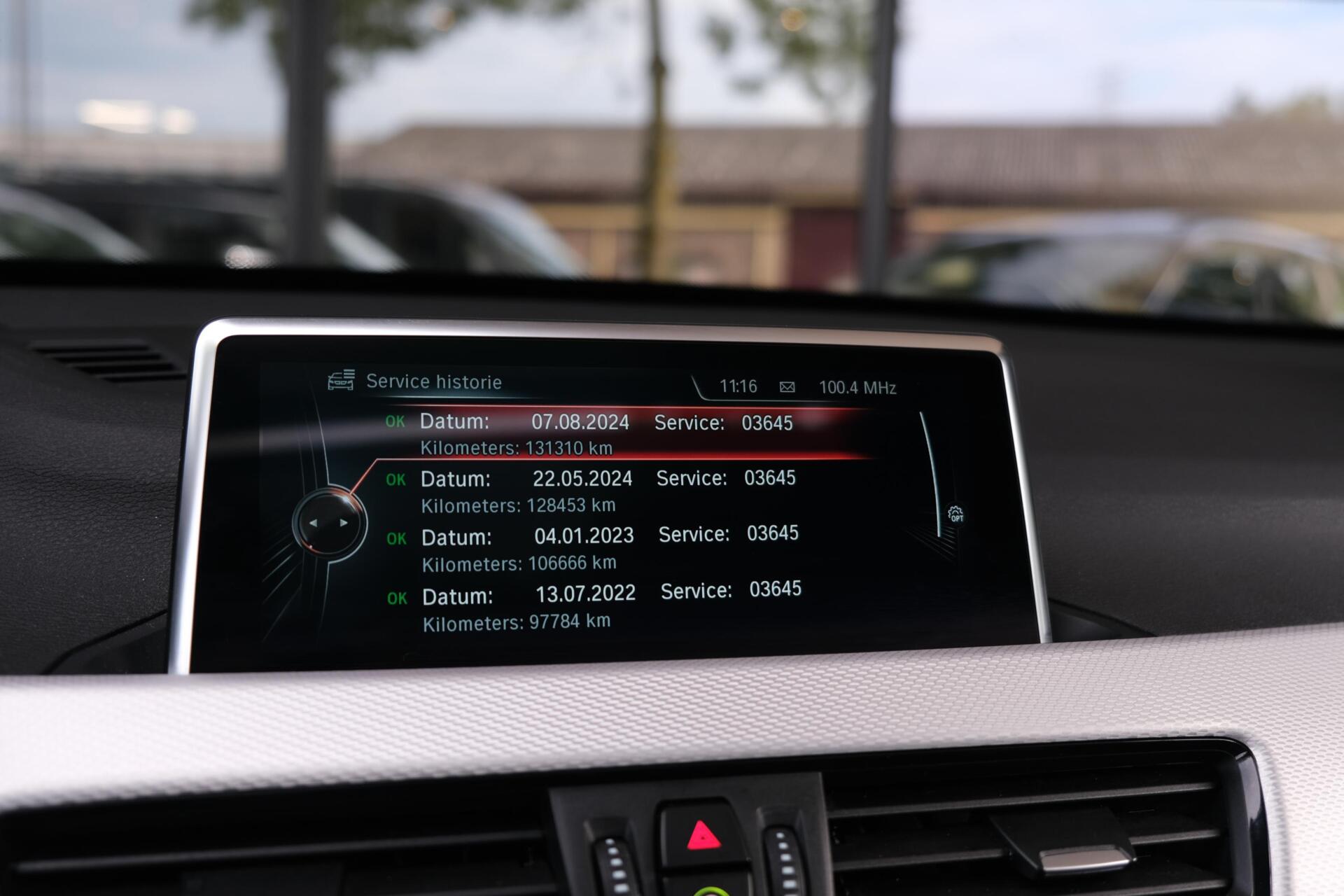 Foto van BMW X1 Sdrive20i
