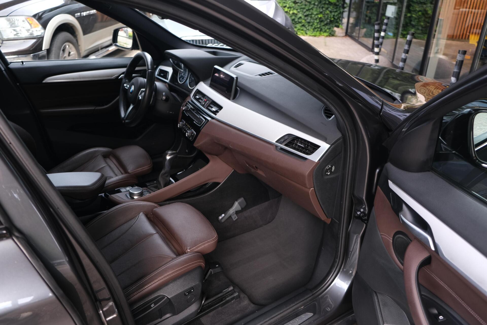 Foto van BMW X1 Sdrive20i