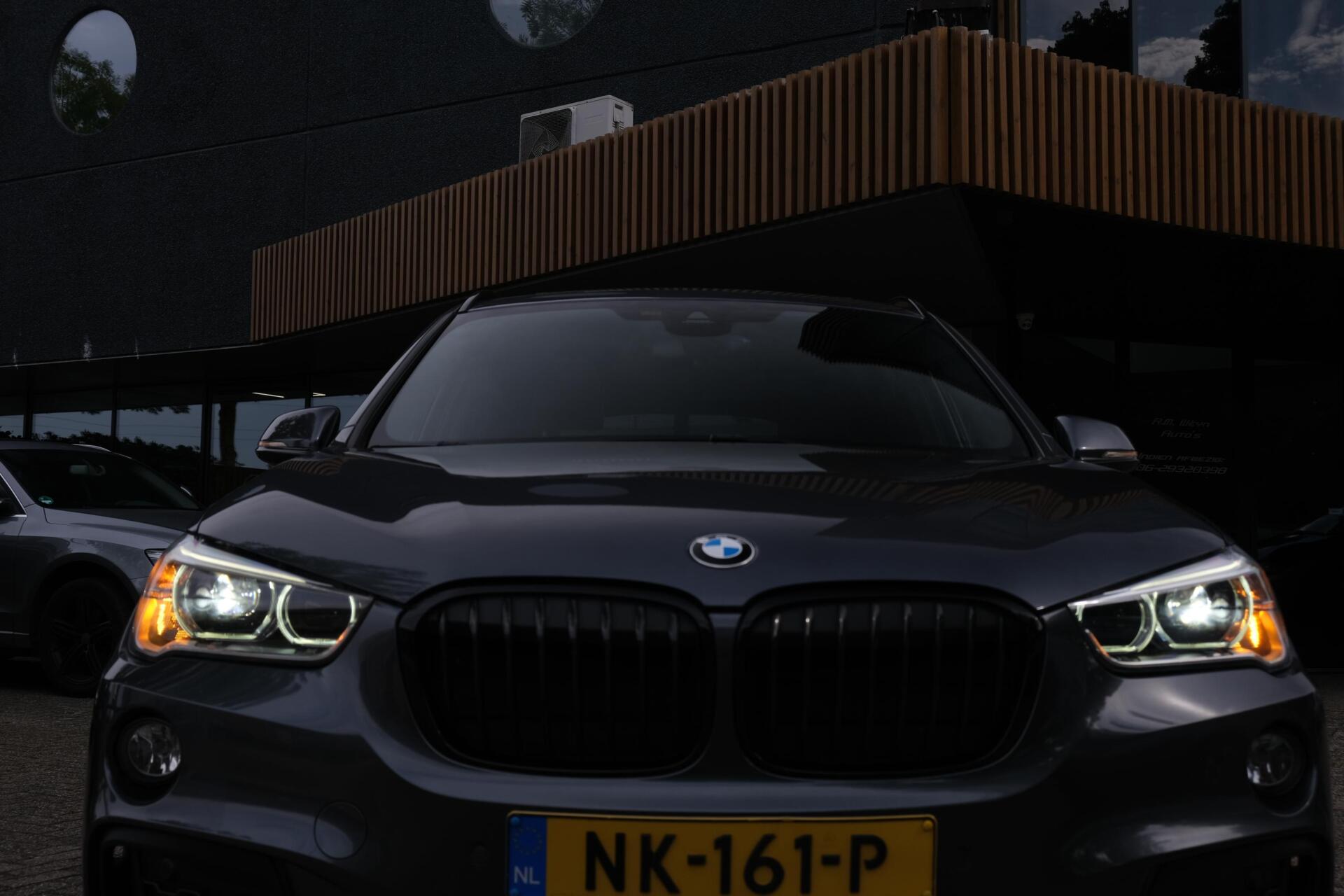 Foto van BMW X1 Sdrive20i