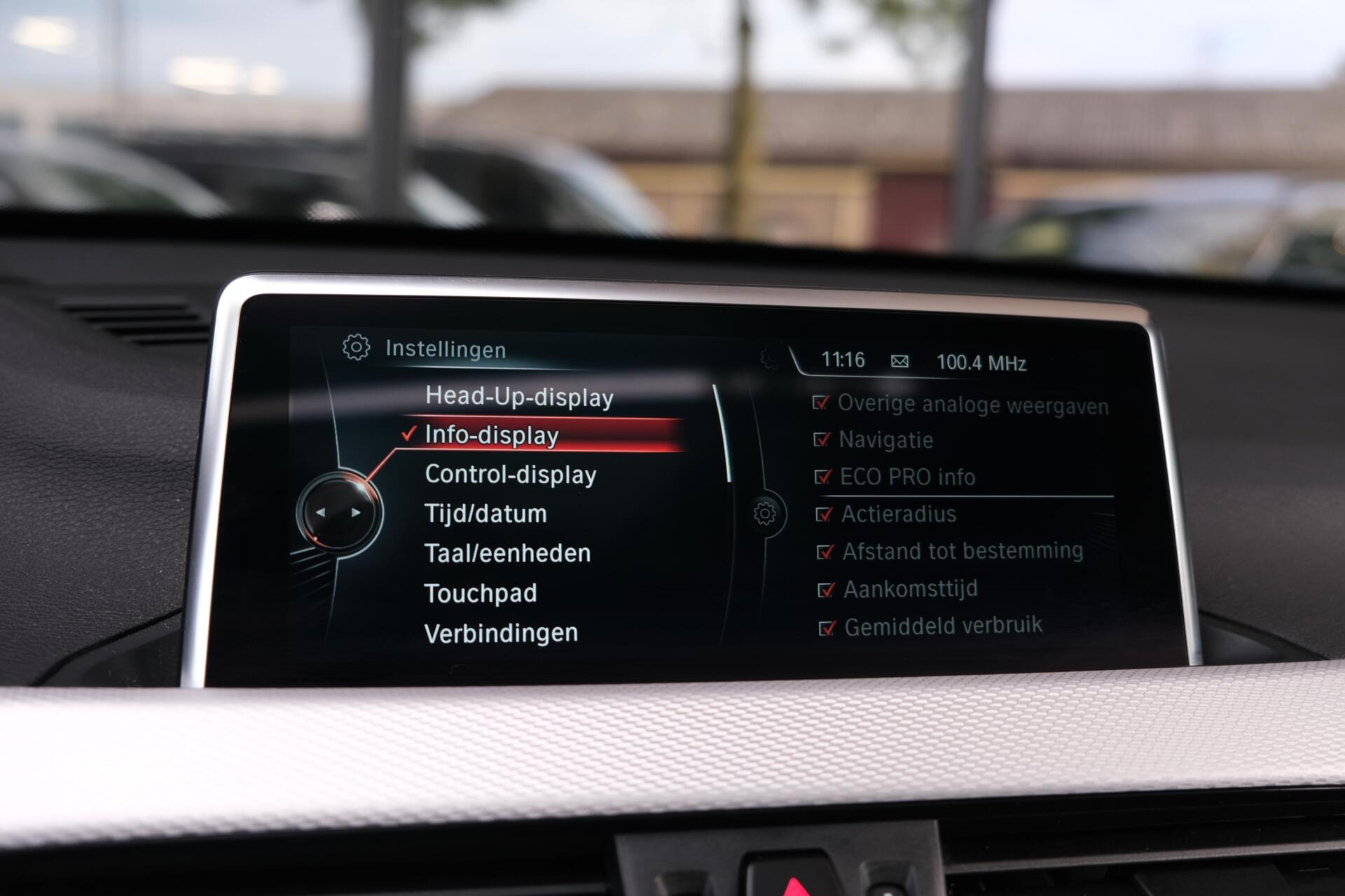 Foto van BMW X1 Sdrive20i