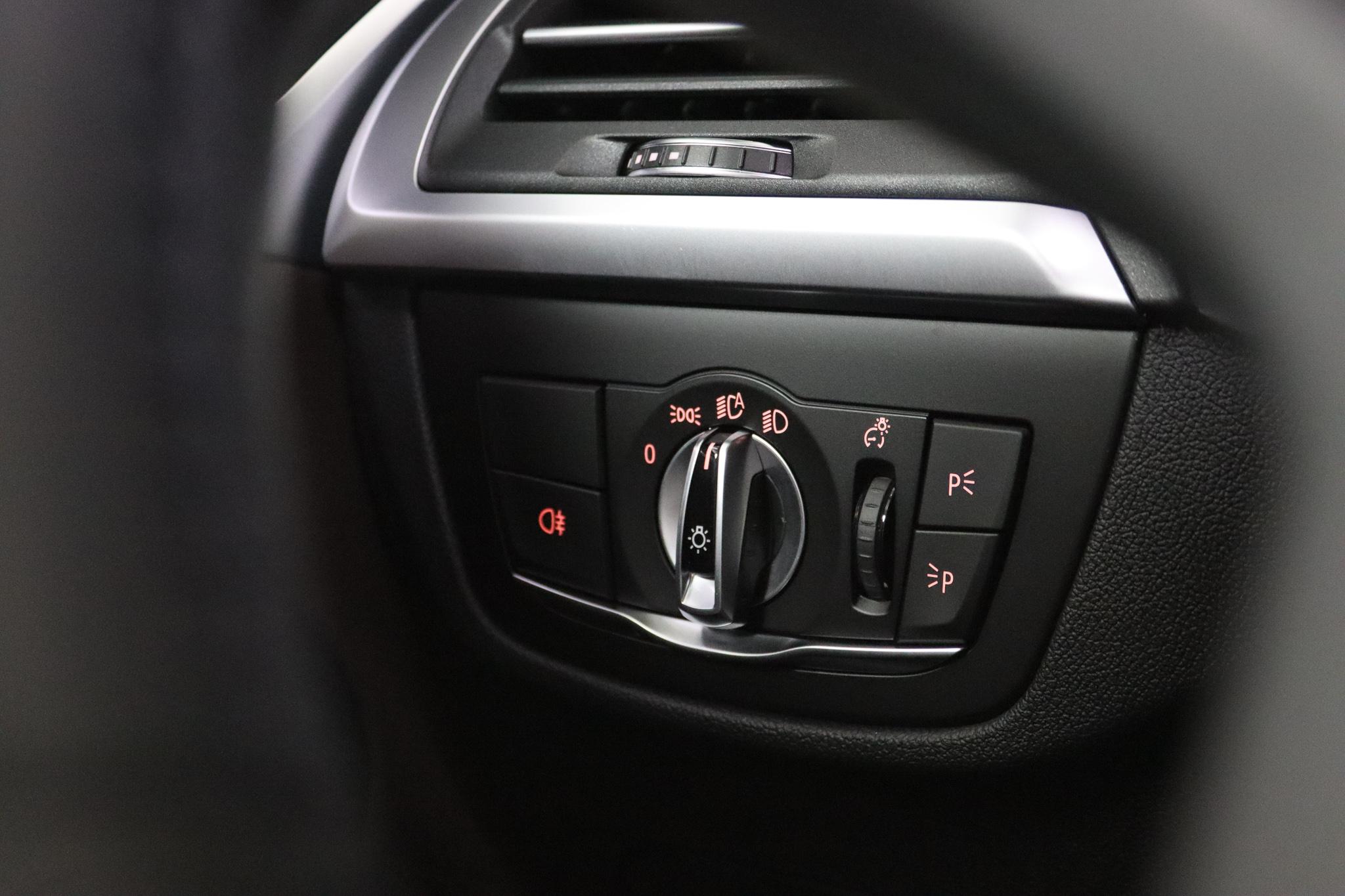 Foto van BMW X3 Xdrive30e