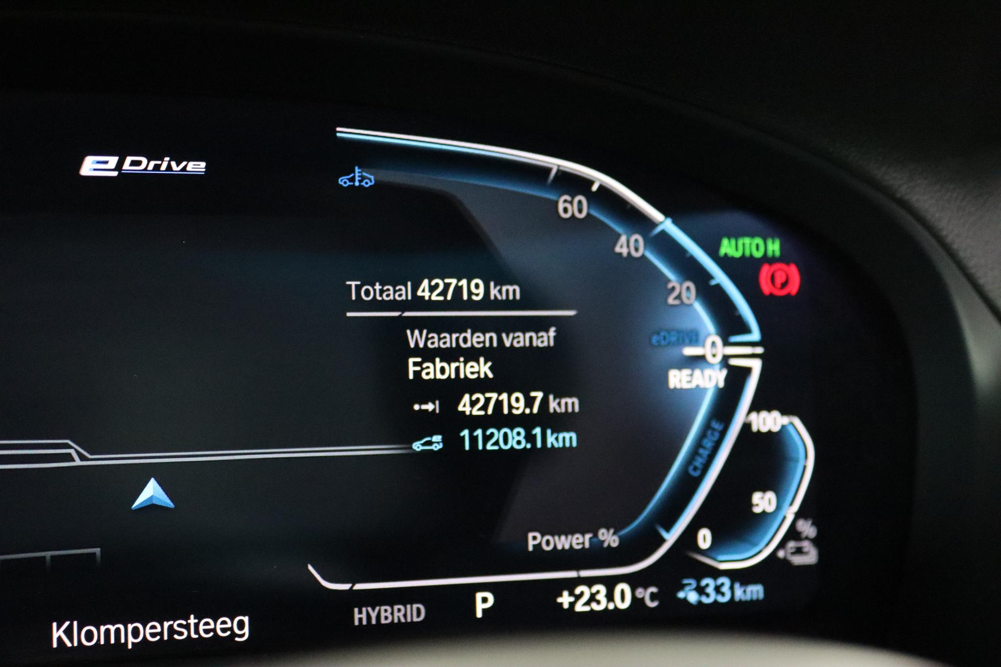 Foto van BMW X3 Xdrive30e