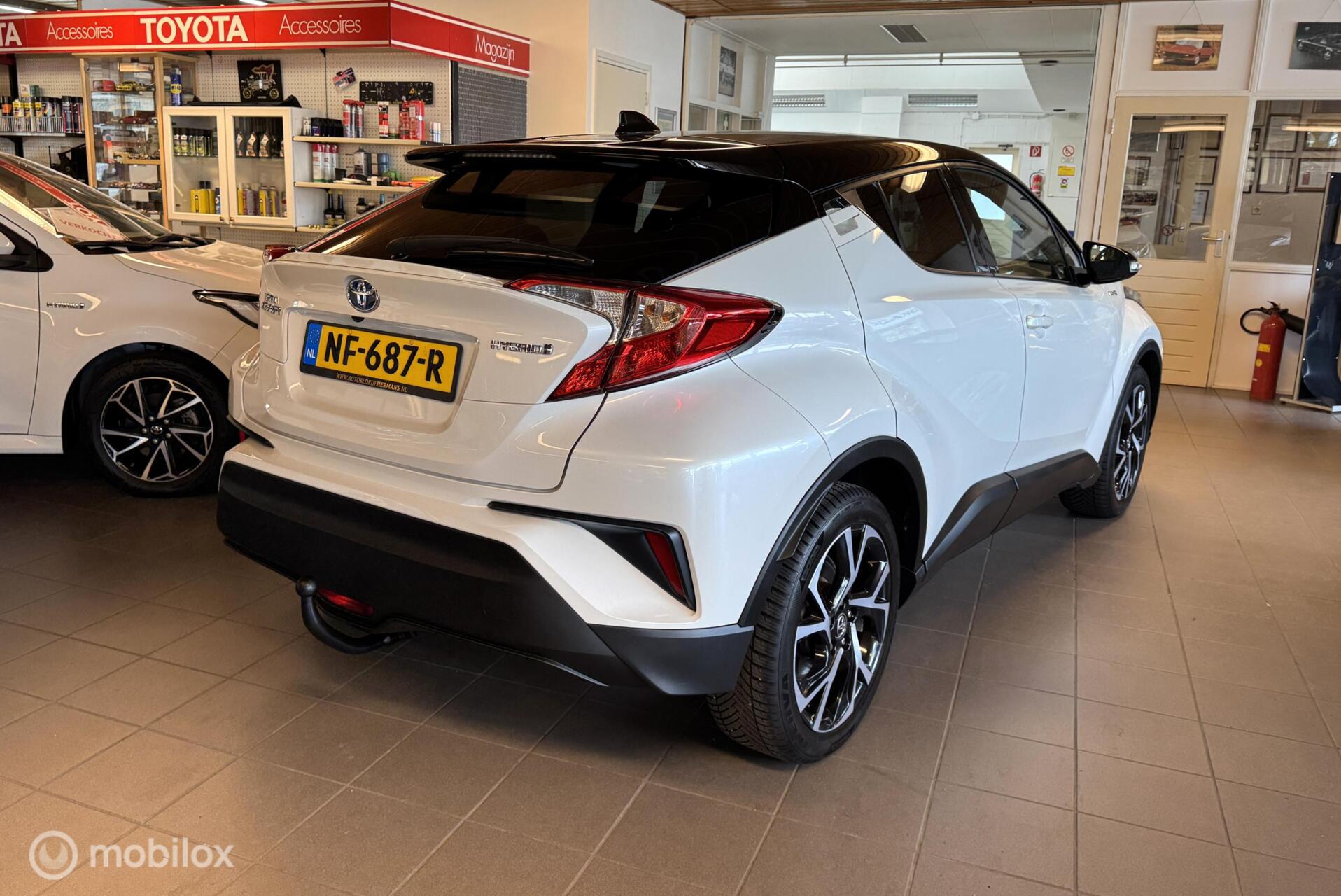 Foto van Toyota Toyota C-hr