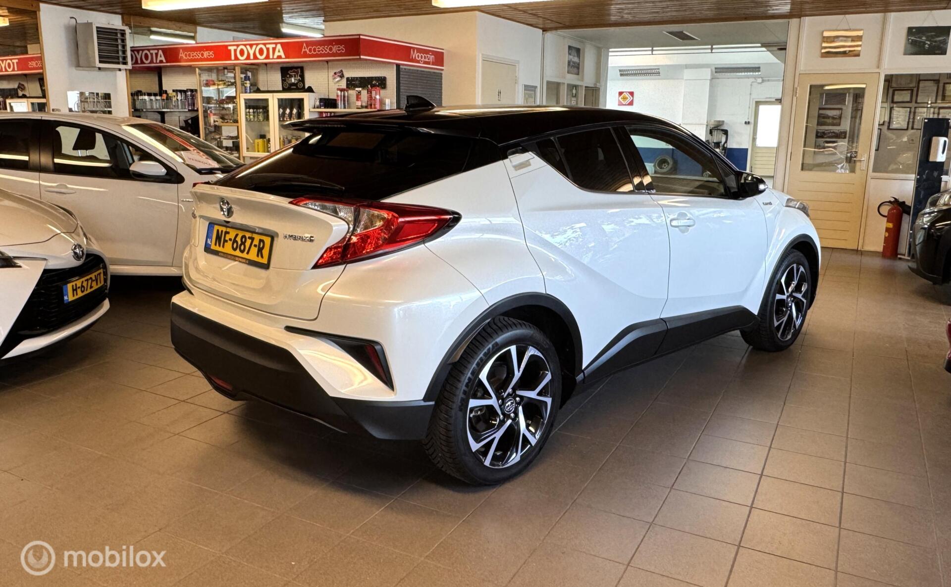 Foto van Toyota Toyota C-hr