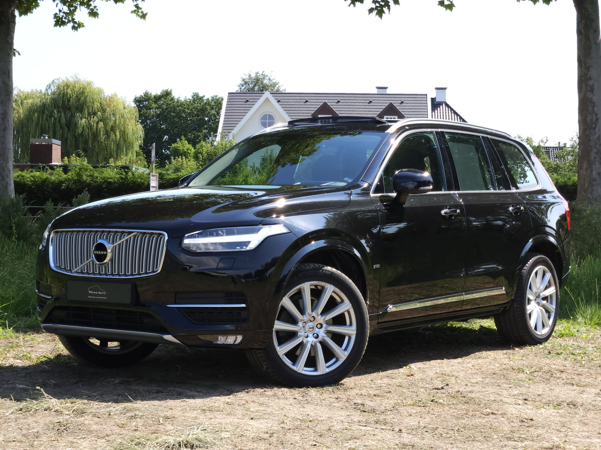 Volvo Xc90 2.0 D4 Inscription 2017 - voorkant
