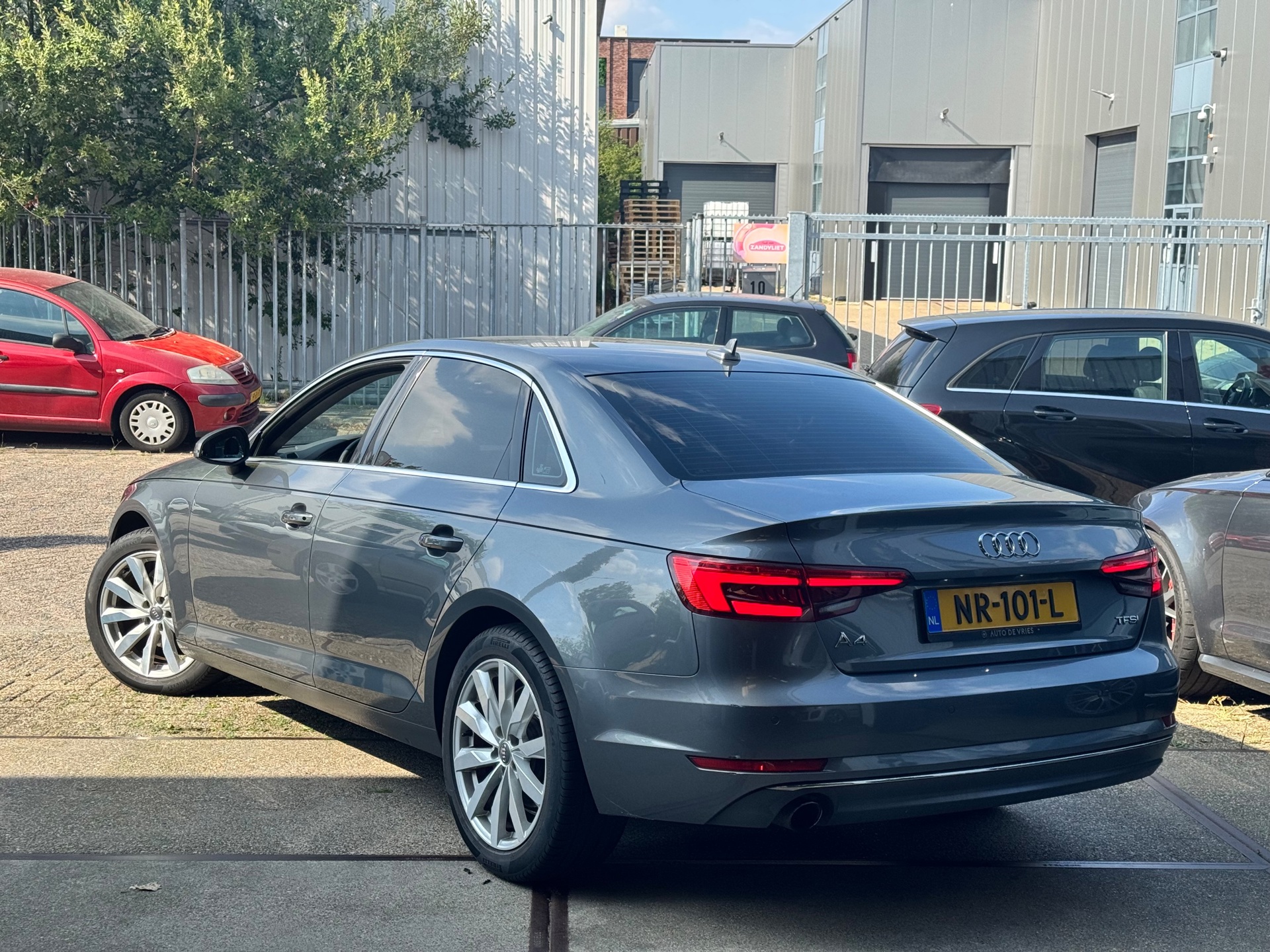 Foto van Audi A4 Limousine