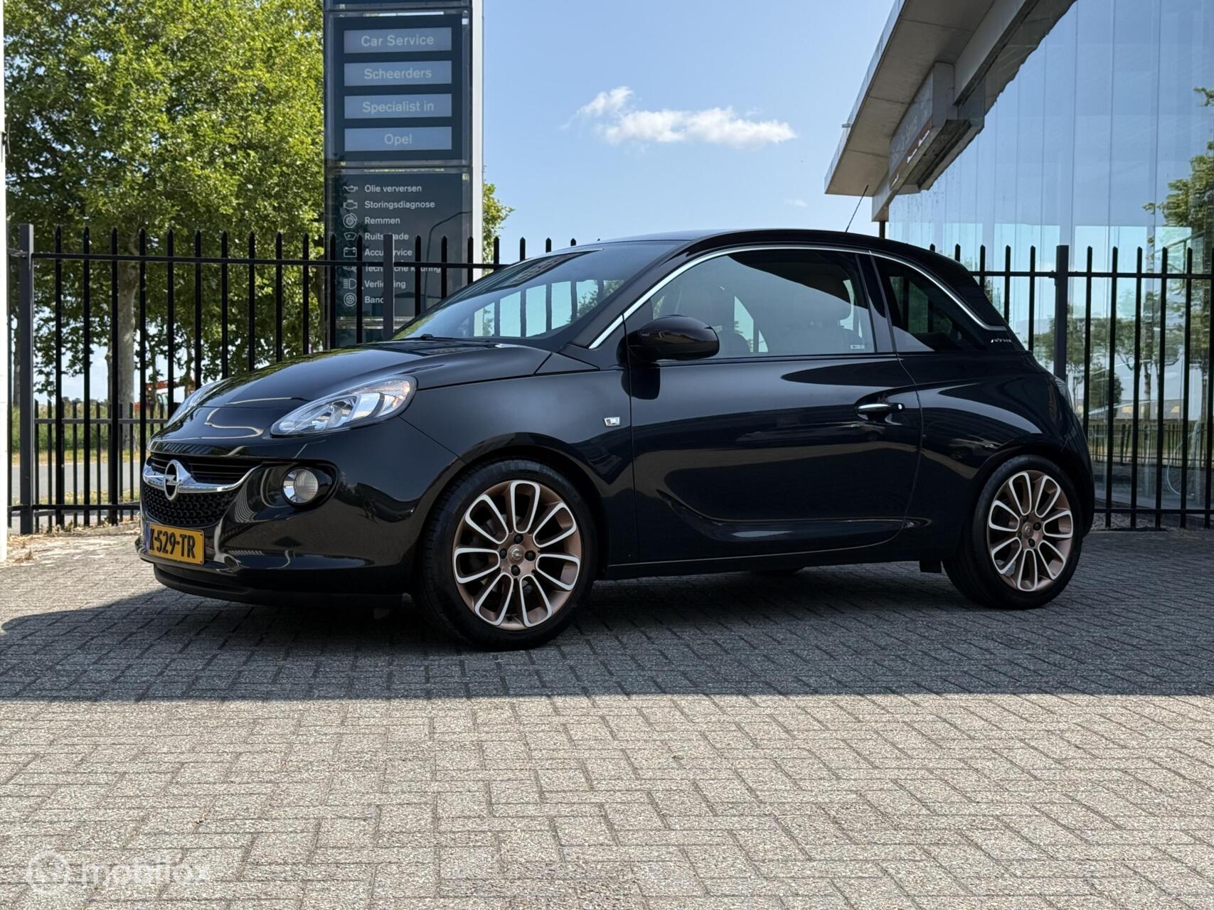 Foto van Opel Adam