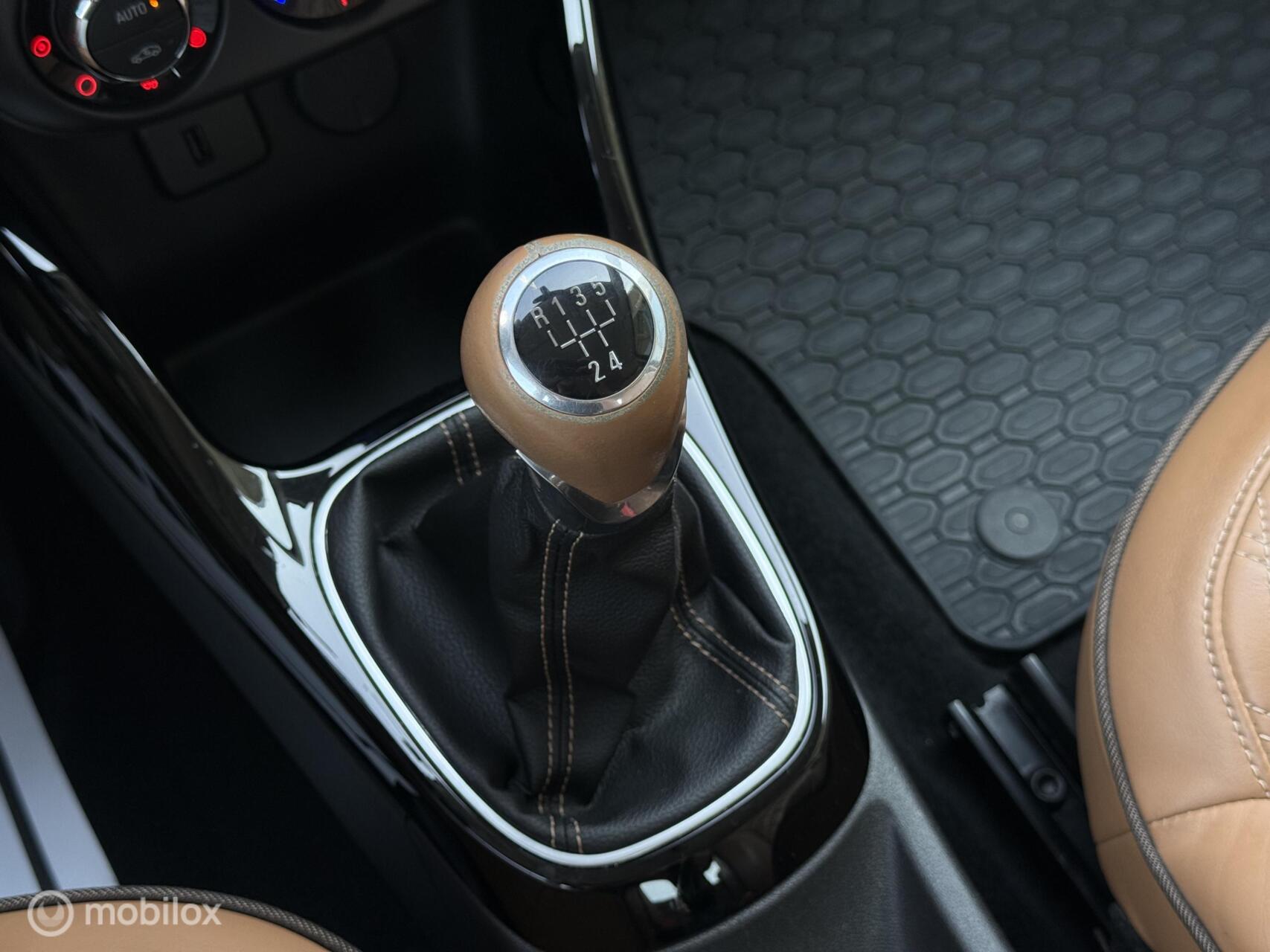 Foto van Opel Adam