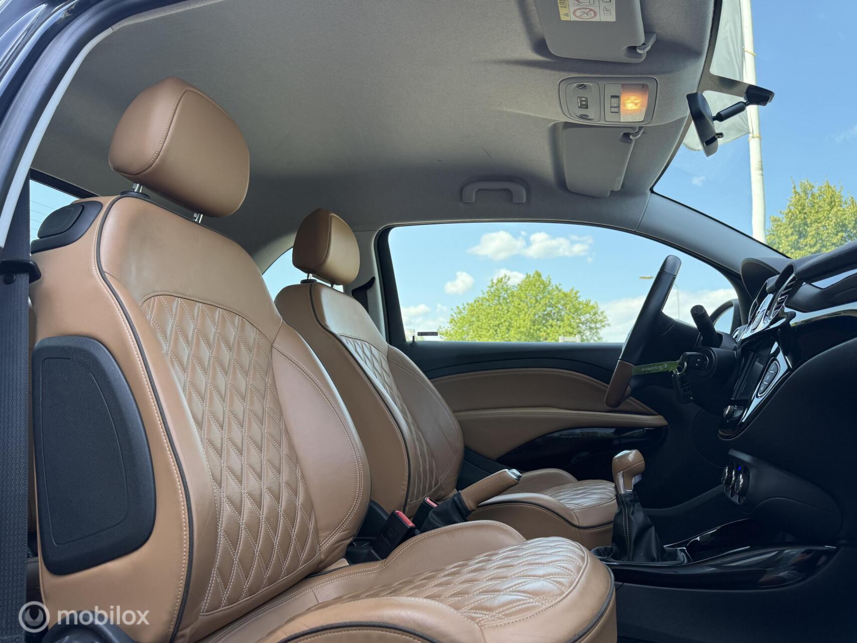Foto van Opel Adam