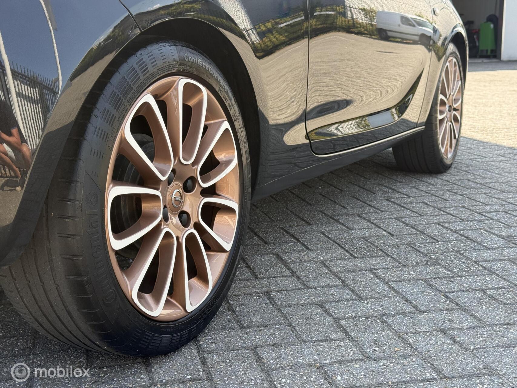 Foto van Opel Adam