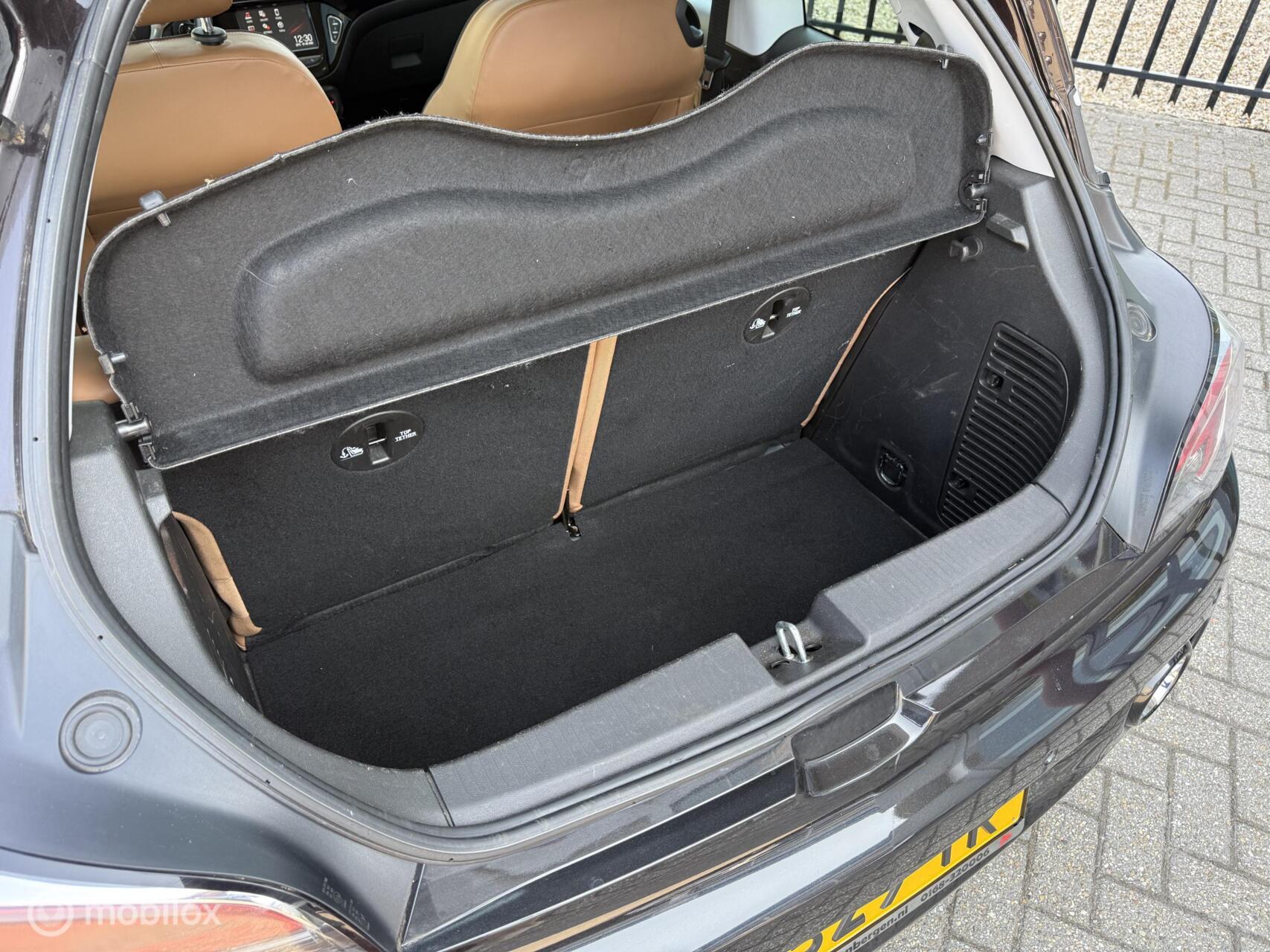 Foto van Opel Adam