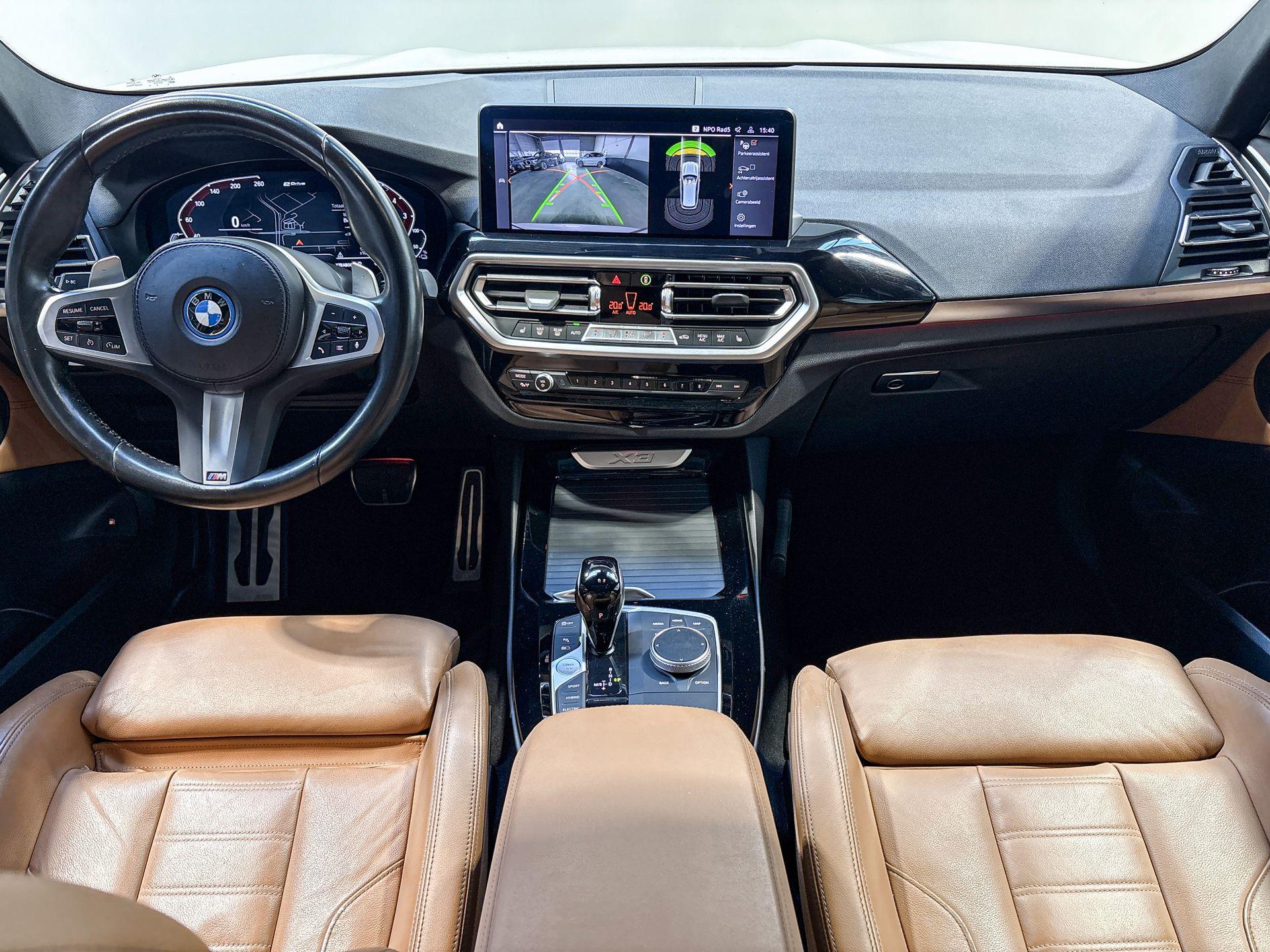 Foto van BMW X3 Xdrive30e