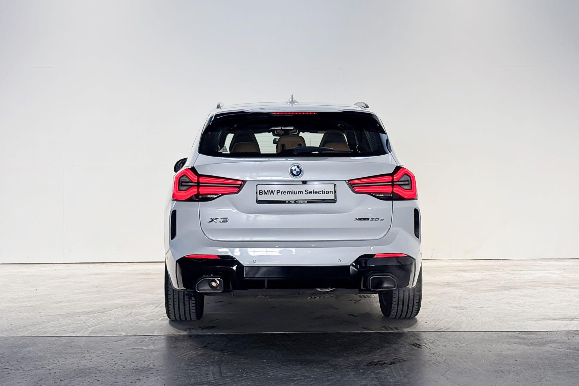 Foto van BMW X3 Xdrive30e