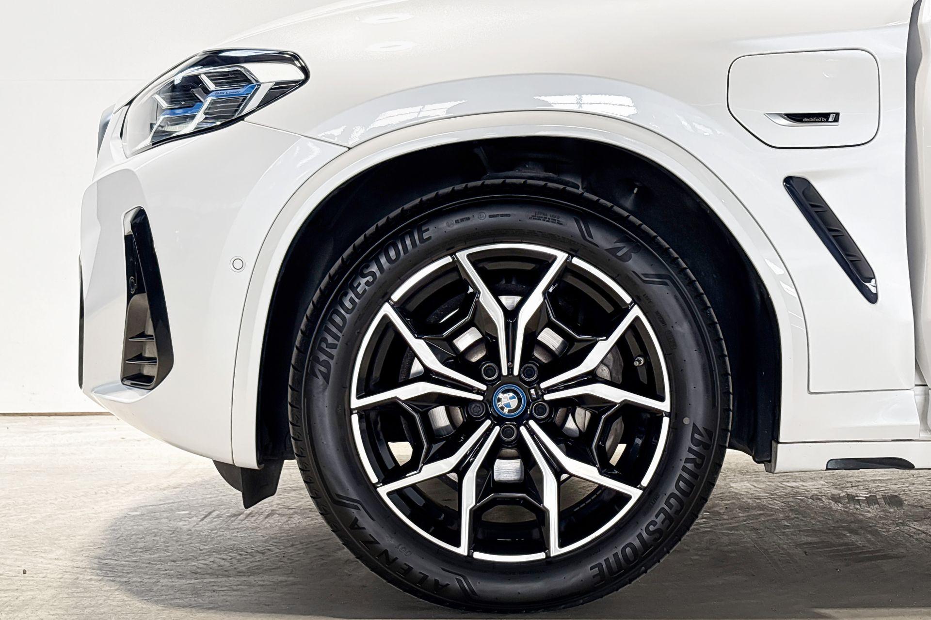 Foto van BMW X3 Xdrive30e