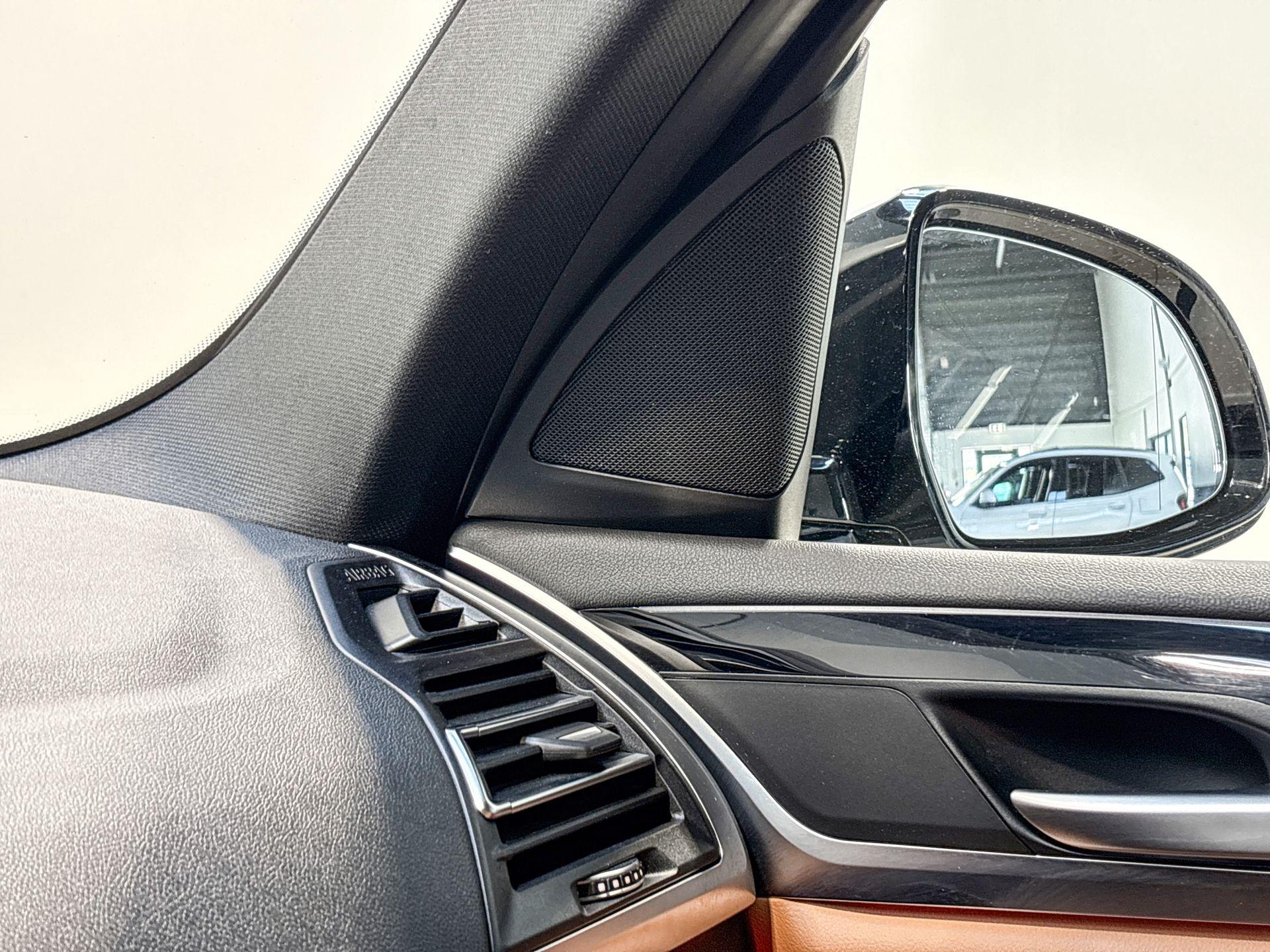 Foto van BMW X3 Xdrive30e