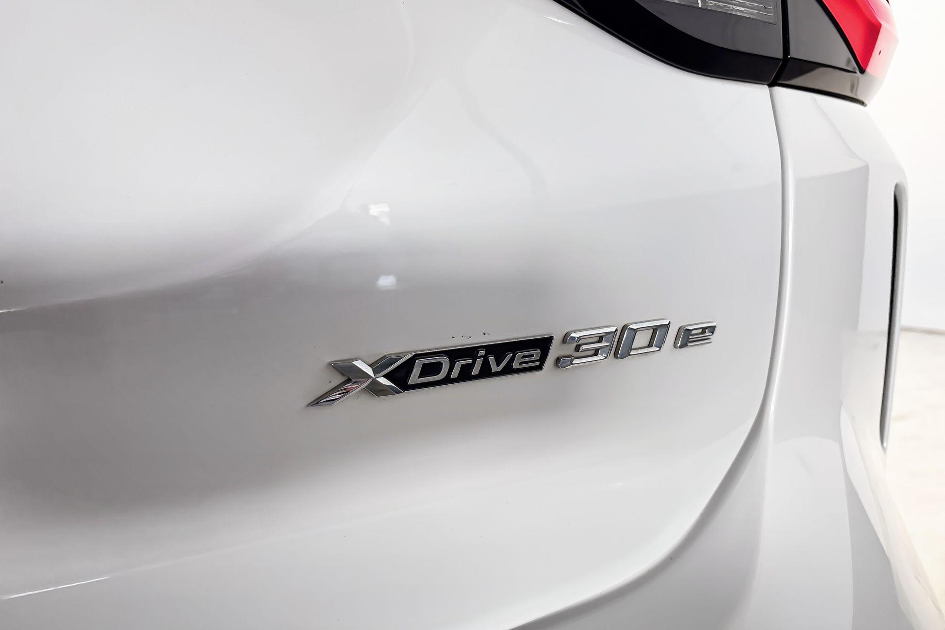 Foto van BMW X3 Xdrive30e