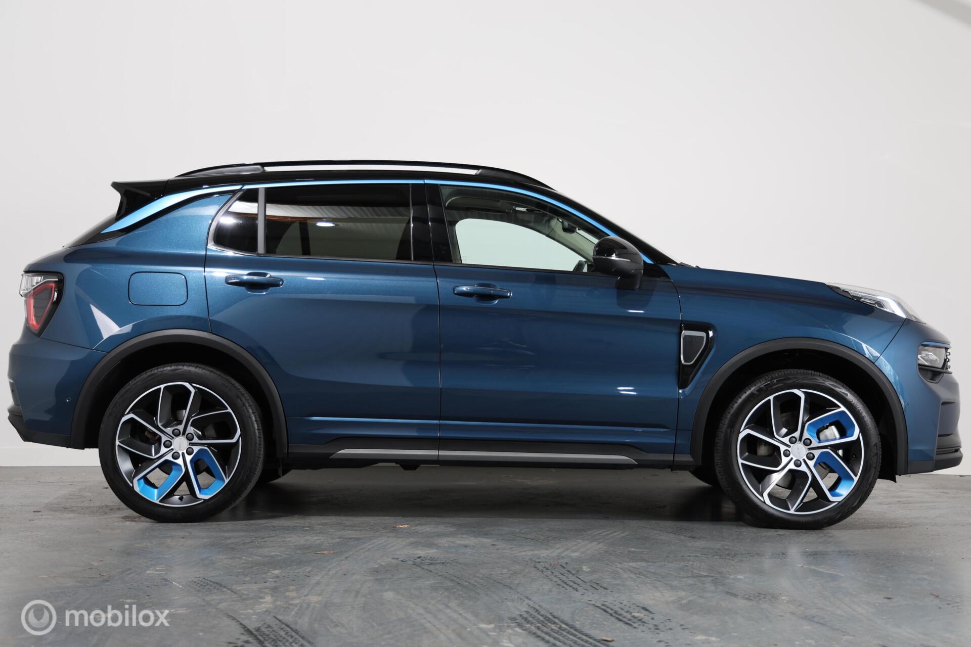 Foto van Lynk&co LYNK & Co 01