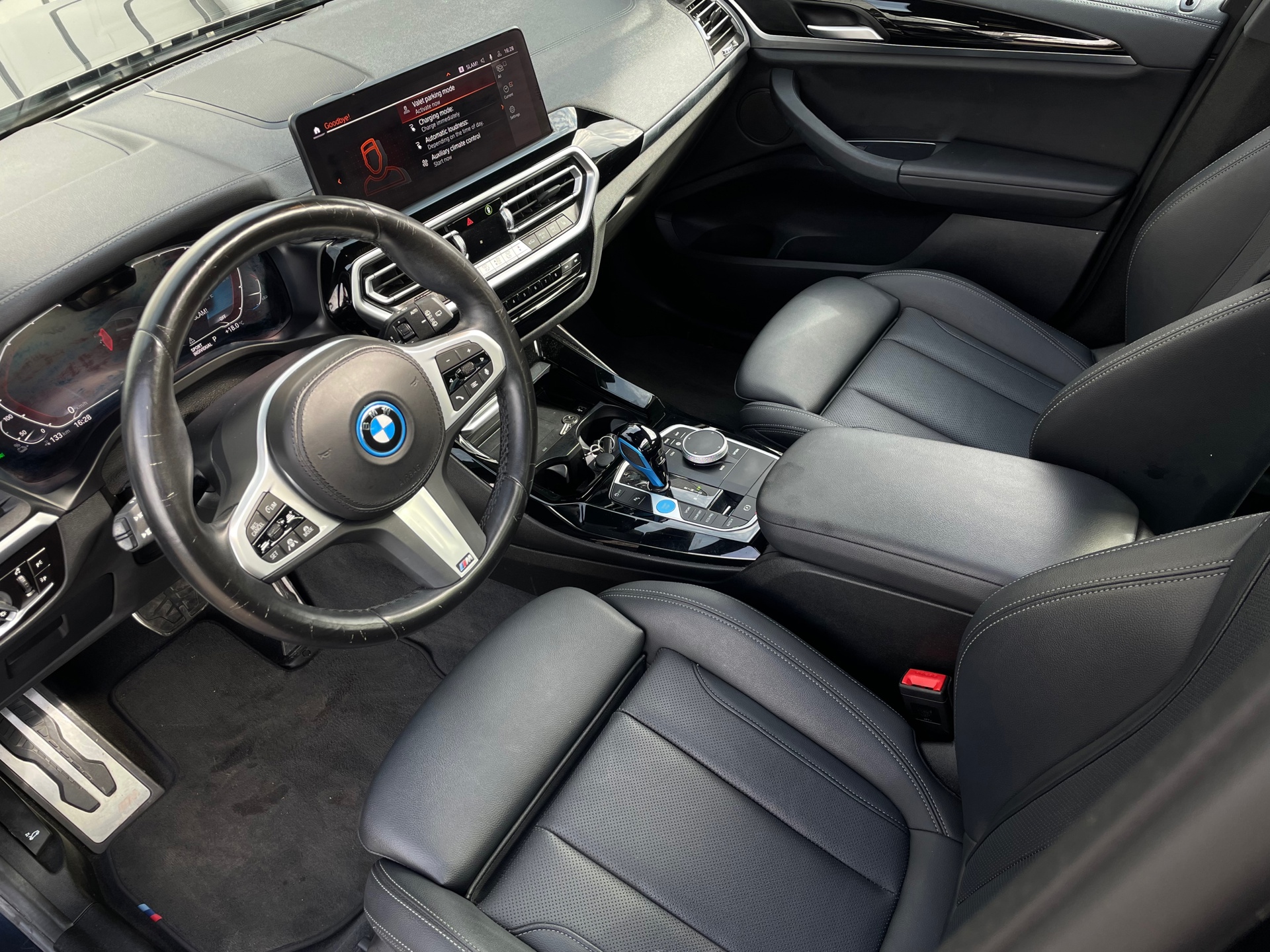 Foto van BMW Ix3