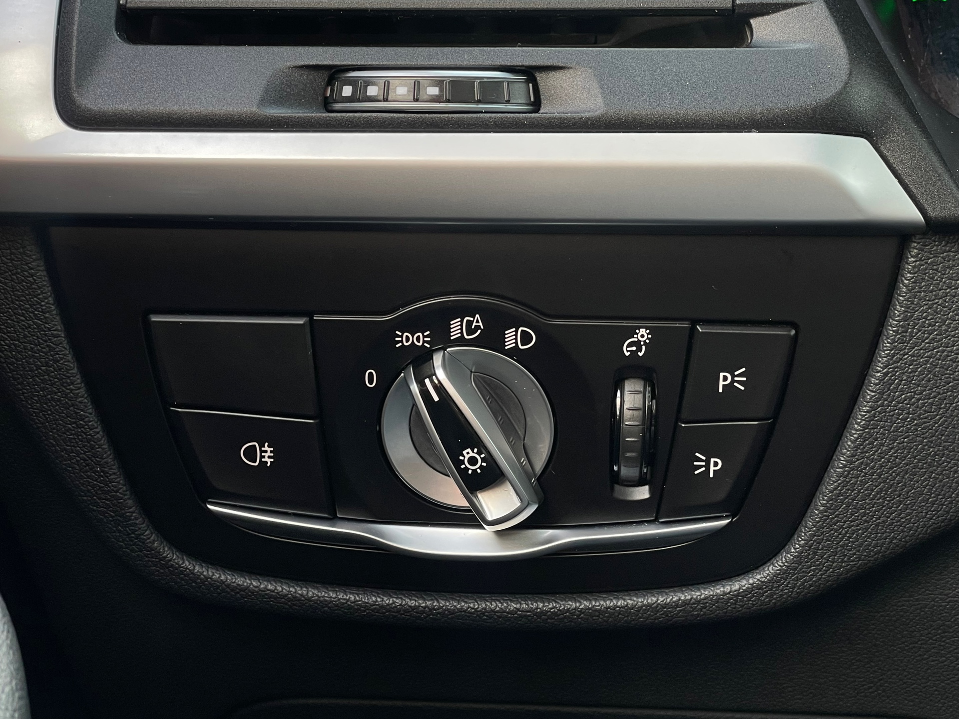 Foto van BMW Ix3