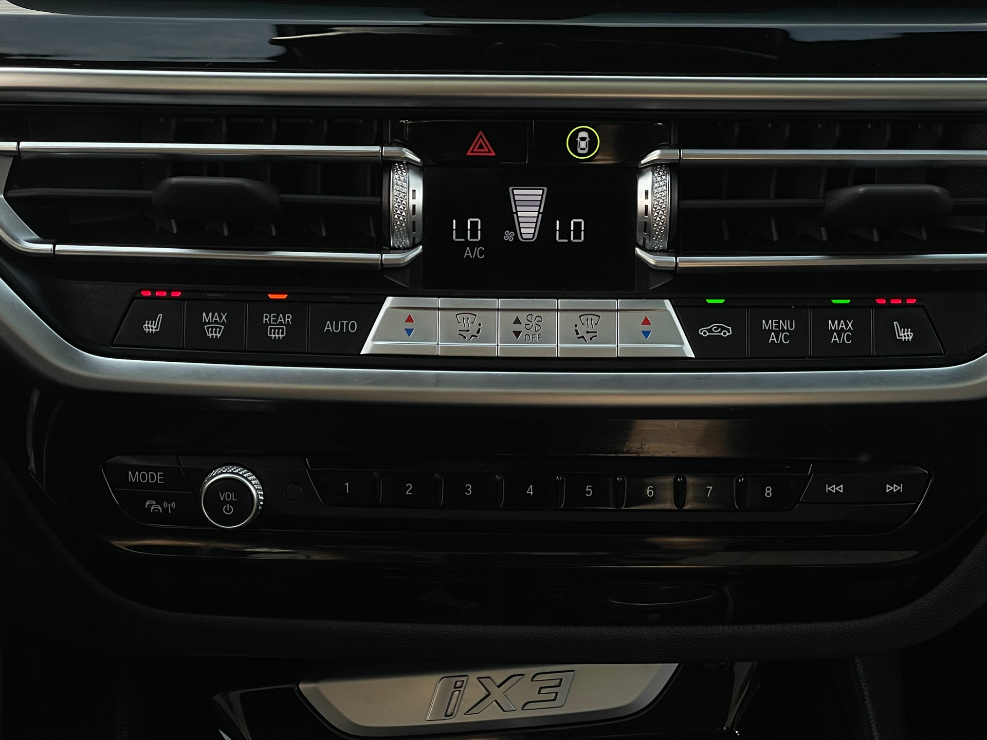 Foto van BMW Ix3