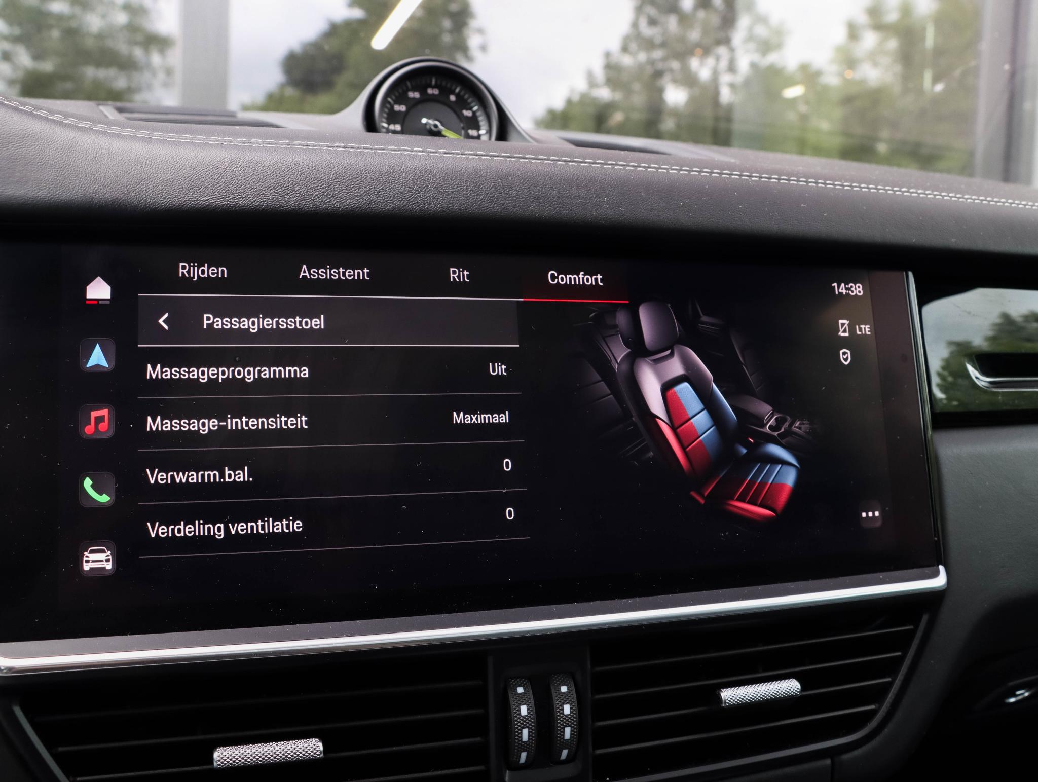 Foto van Porsche Cayenne E-hybrid