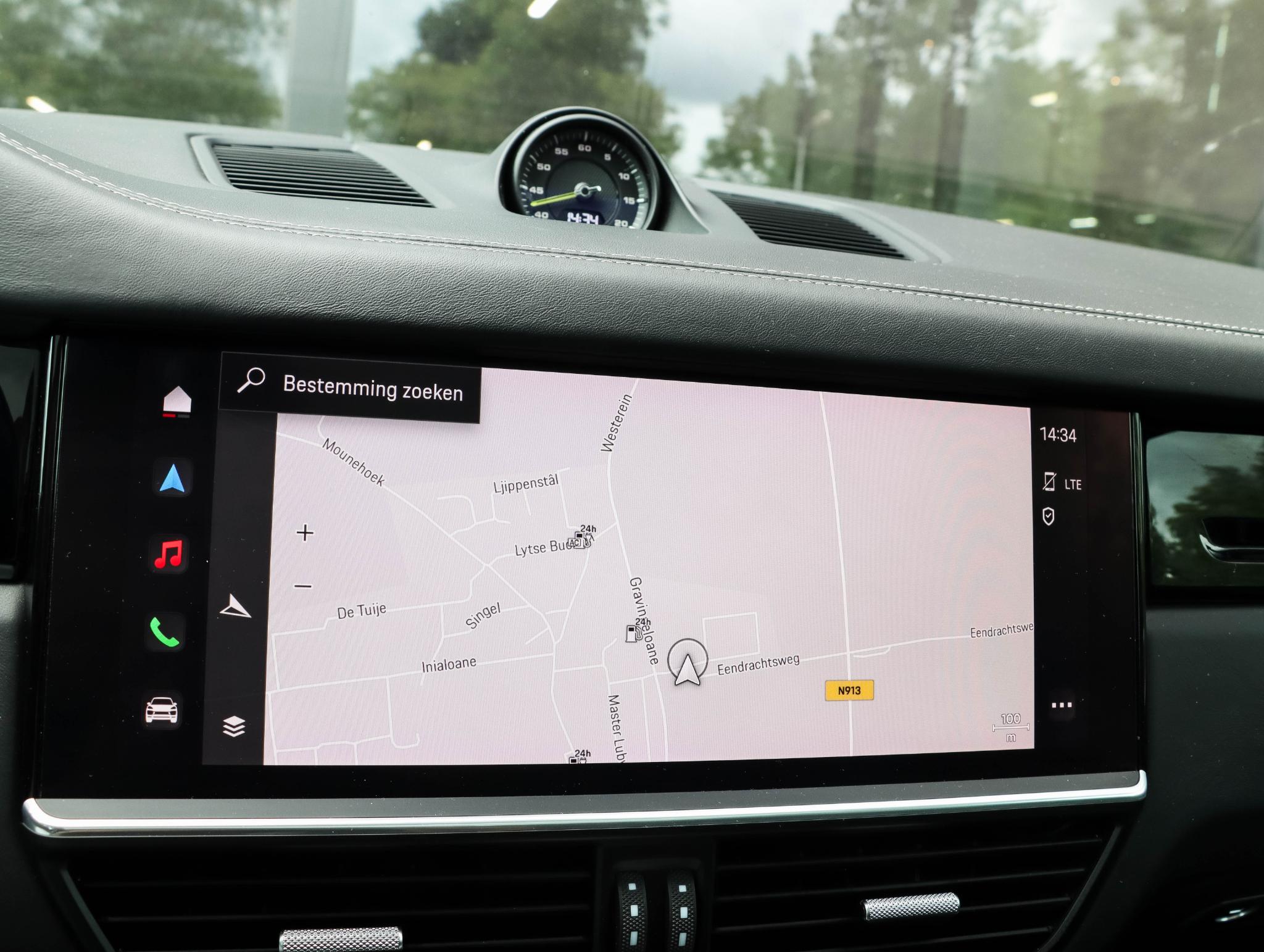 Foto van Porsche Cayenne E-hybrid