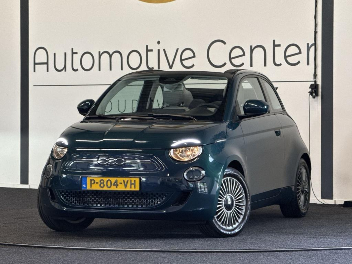 Fiat 500 Icon 42 kWh | CRUISE | CAMERA | CARPLAY | CLIMATE 2021 - voorkant