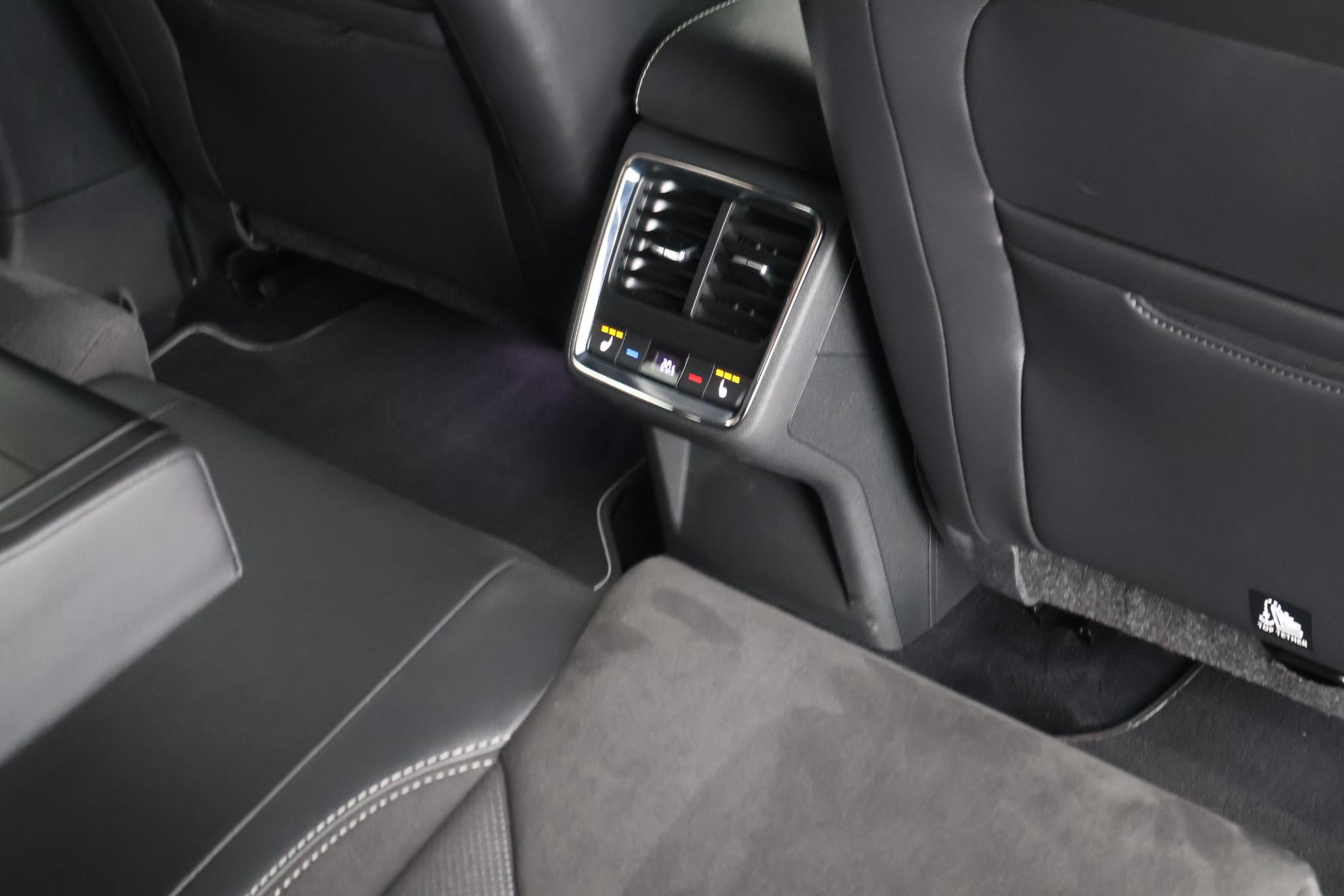 Foto van Skoda Enyaq 80