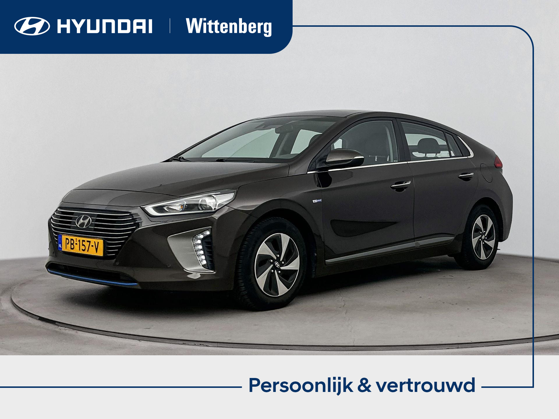 Hyundai Ioniq 1.6 GDi PREMIUM 2017 - voorkant