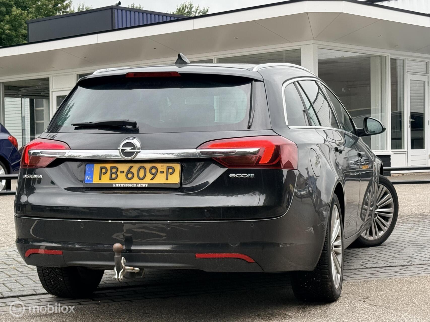Foto van Opel Insignia Sports Tourer SW