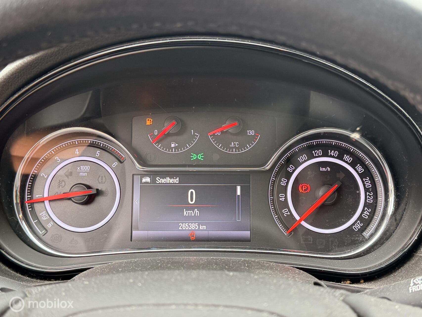Foto van Opel Insignia Sports Tourer SW