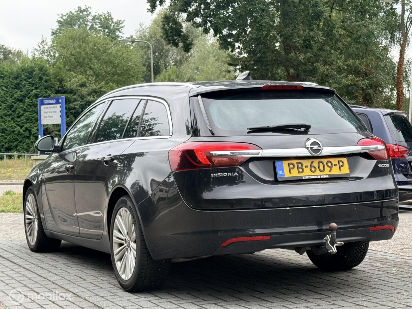 Foto van Opel Insignia Sports Tourer SW