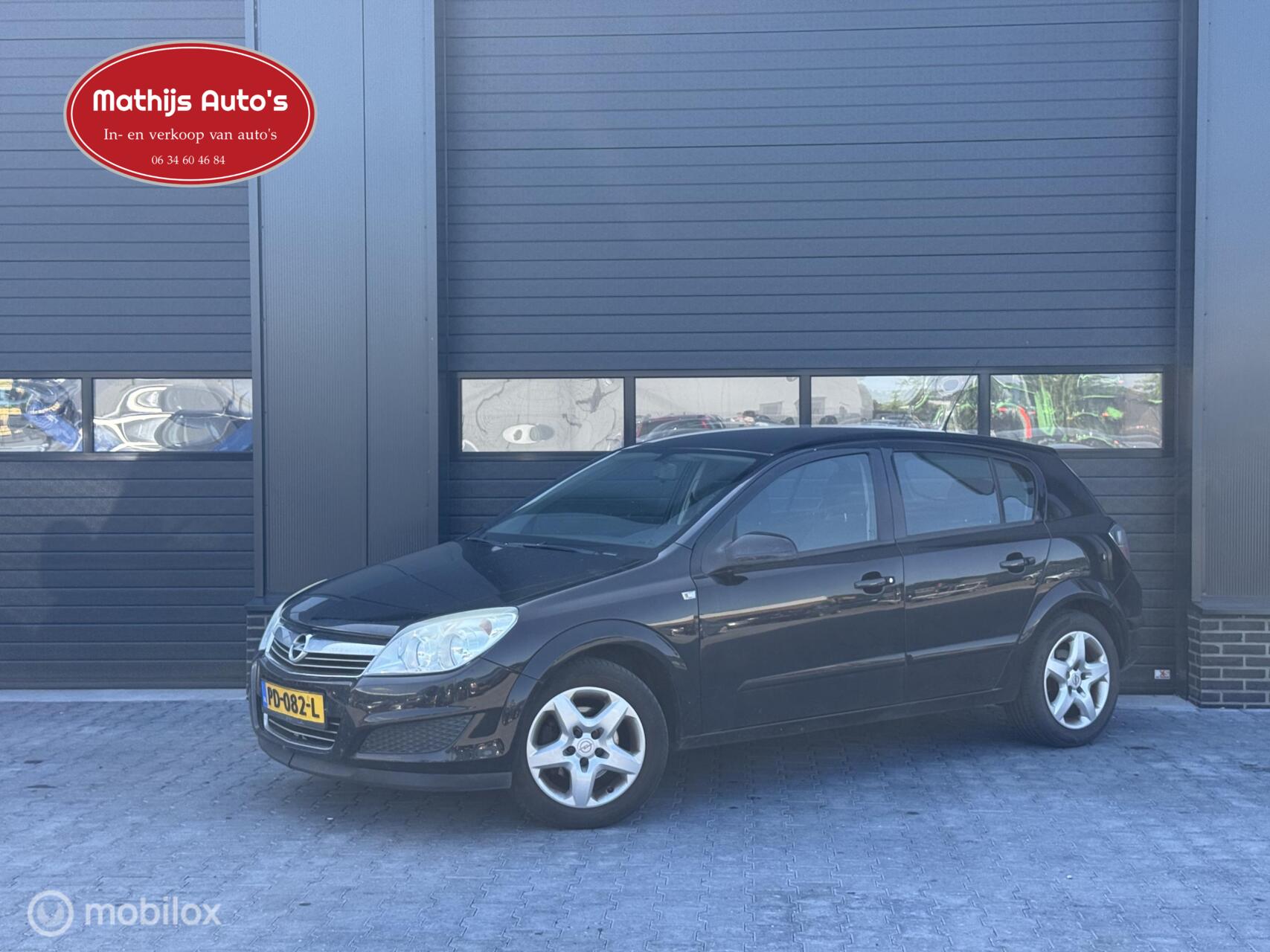 Opel Astra 1.6 Essentia Airco 5 drs! Nieuwe APK! 2007 - voorkant