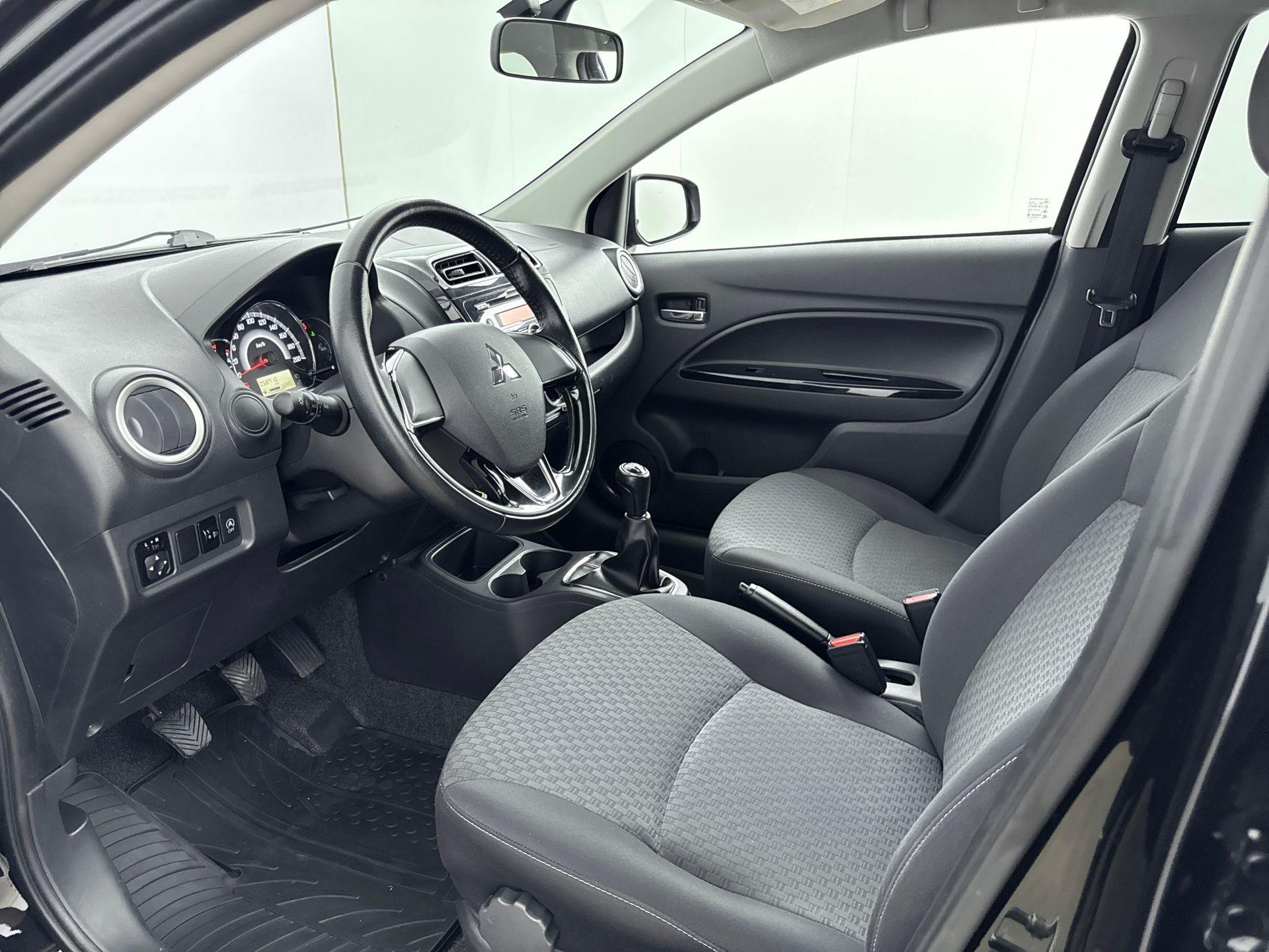 Foto van Mitsubishi Mitsubishi Space Star