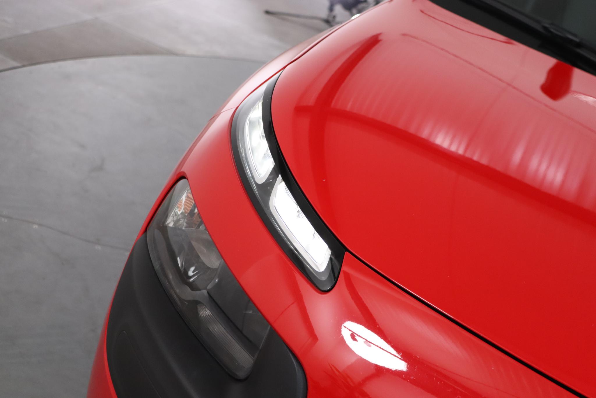 Foto van Citroen C4 Cactus