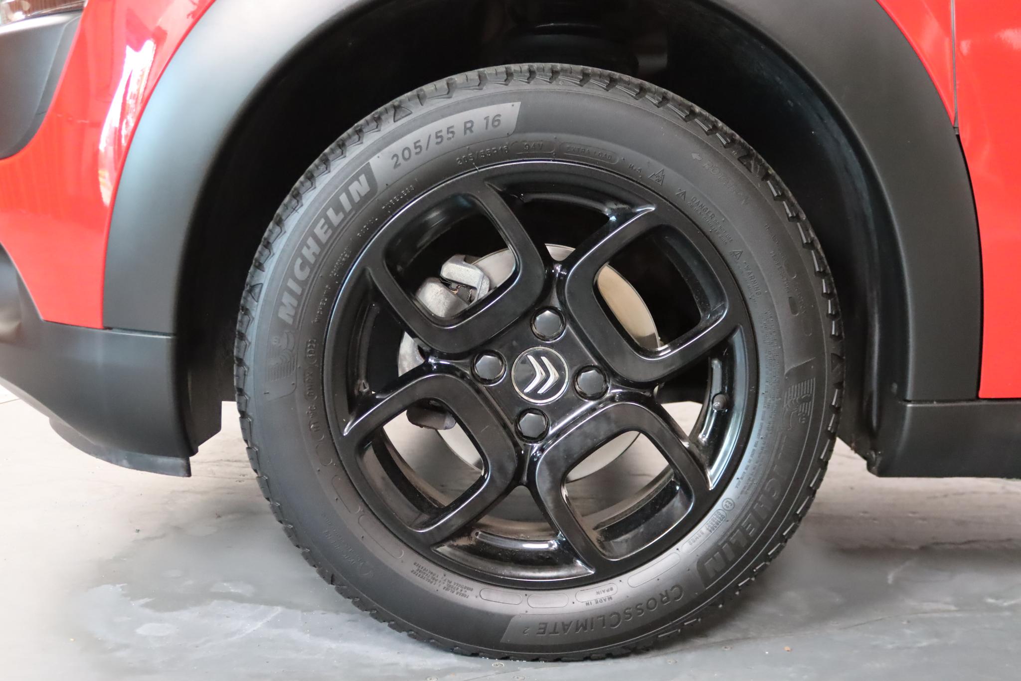 Foto van Citroen C4 Cactus