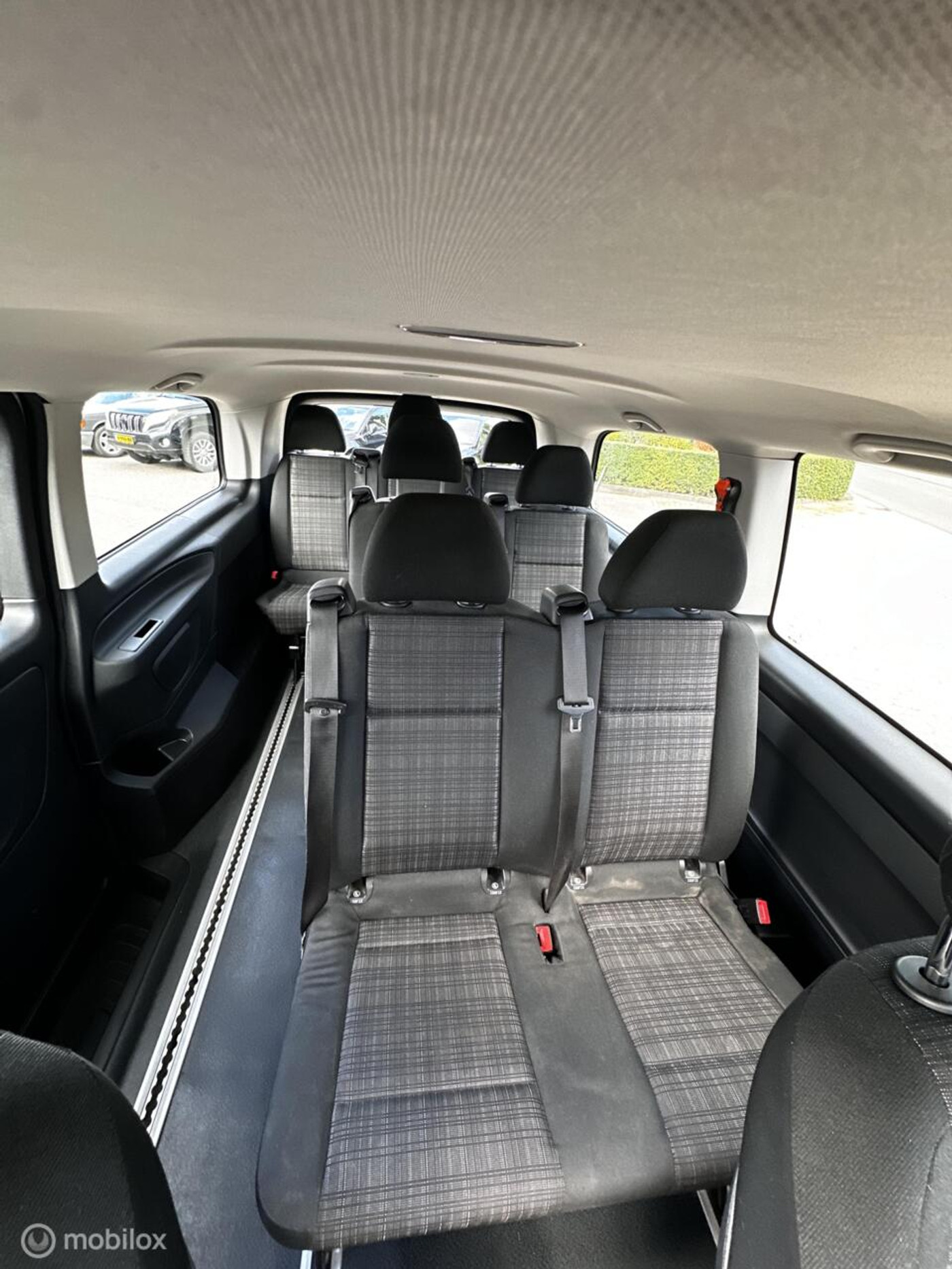 Foto van Mercedes-Benz Vito Tourer